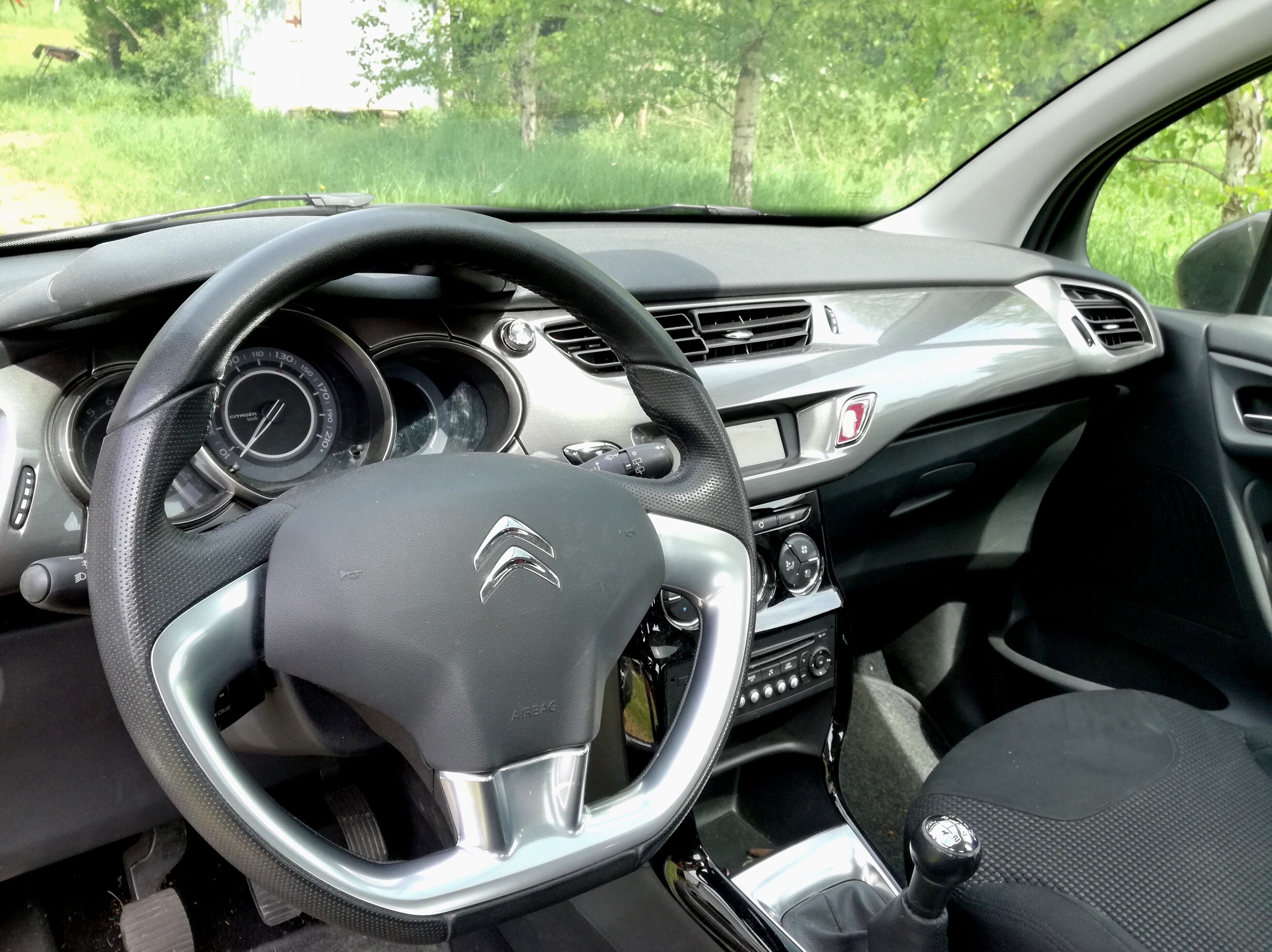 Citroen C3 Exlusive - Toit Panoramique avec Régulateur de vitesse