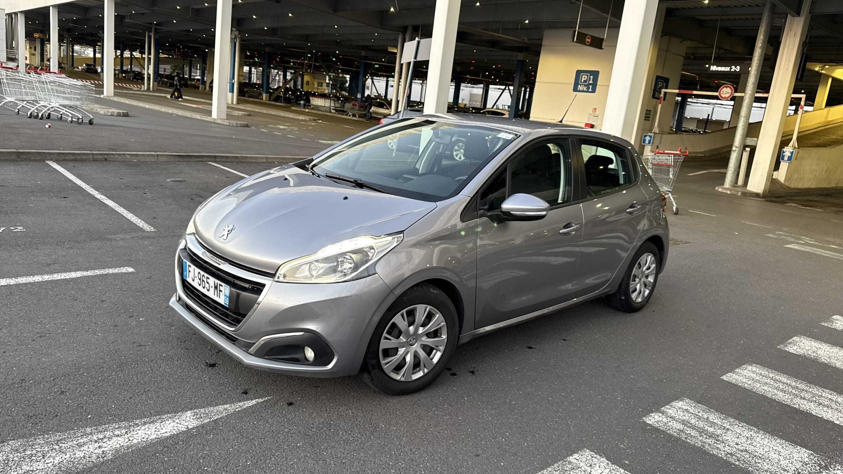 Peugeot 208, 2019, Essence 95
