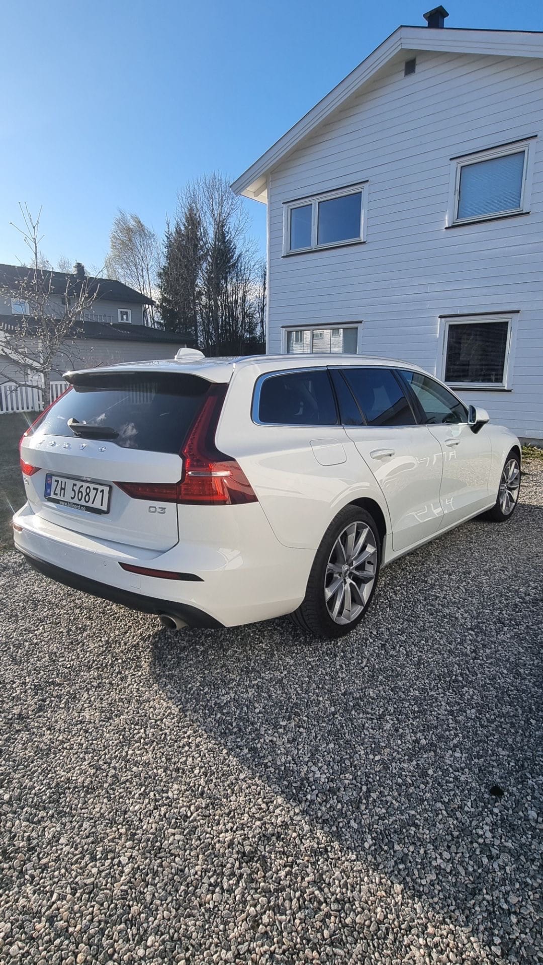 Volvo V60 with Air conditioning