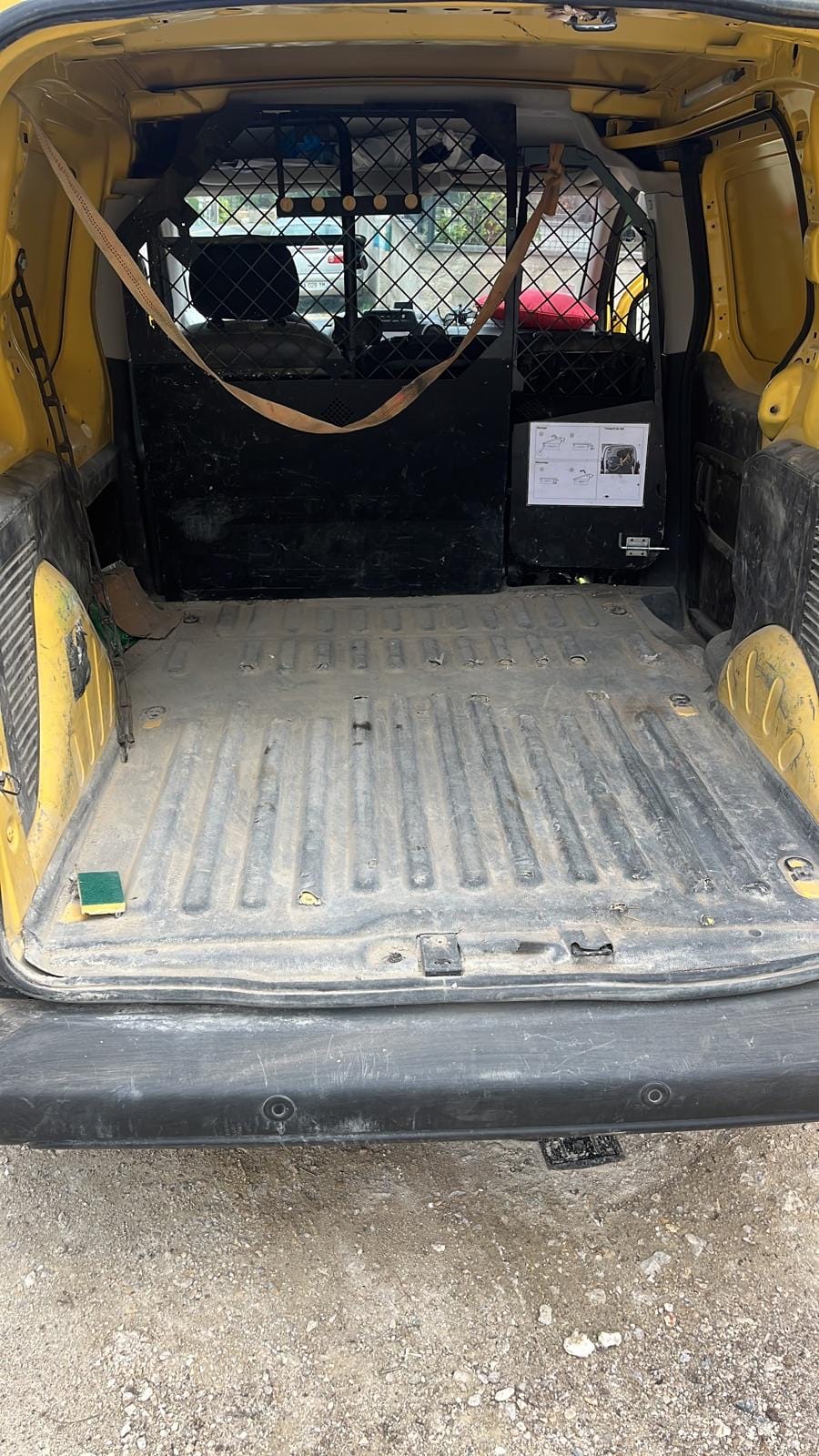 Citroen Berlingo Plancher Cabine avec Audio Bluetooth