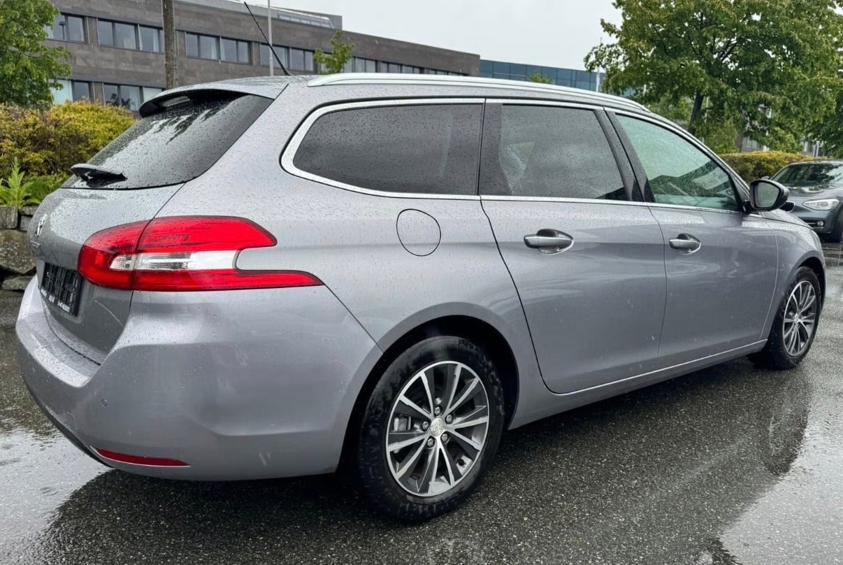 Peugeot 308 med Aircondition