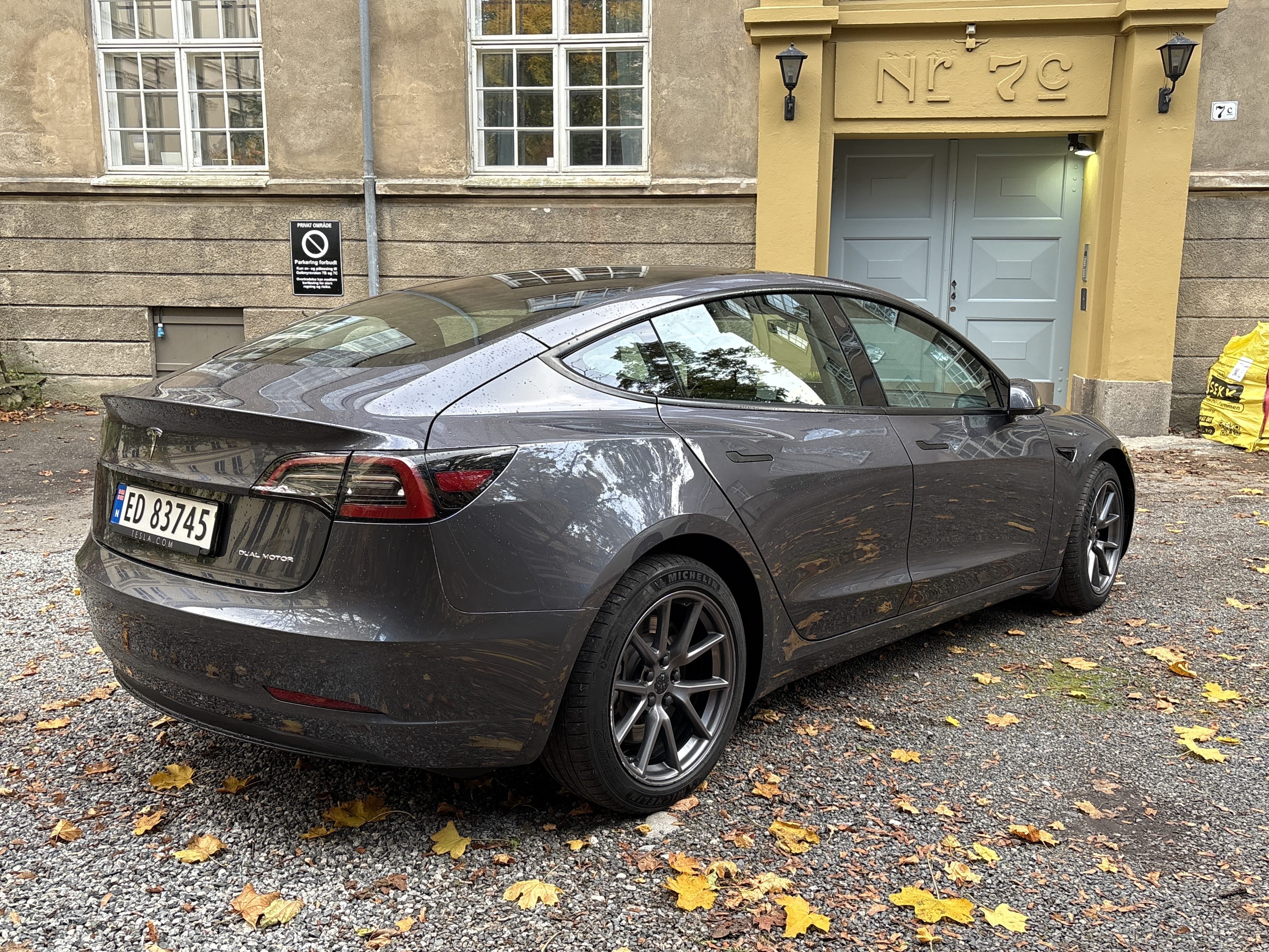 Tesla Model 3 Long Range