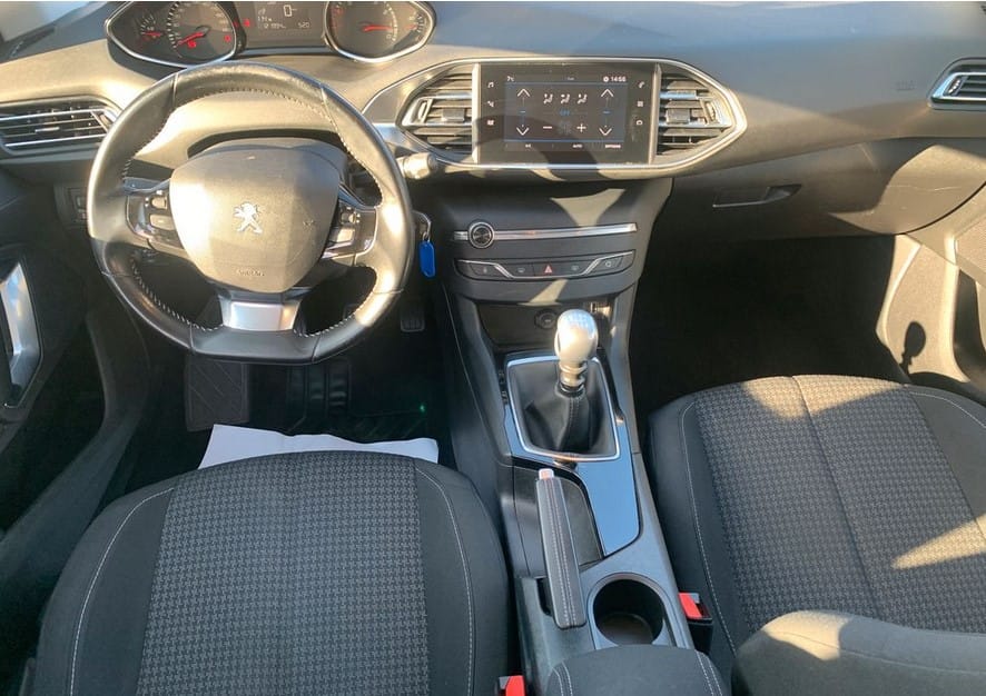Peugeot 308 SW Ess 110CV *25021* GC313WA avec Siège bébé