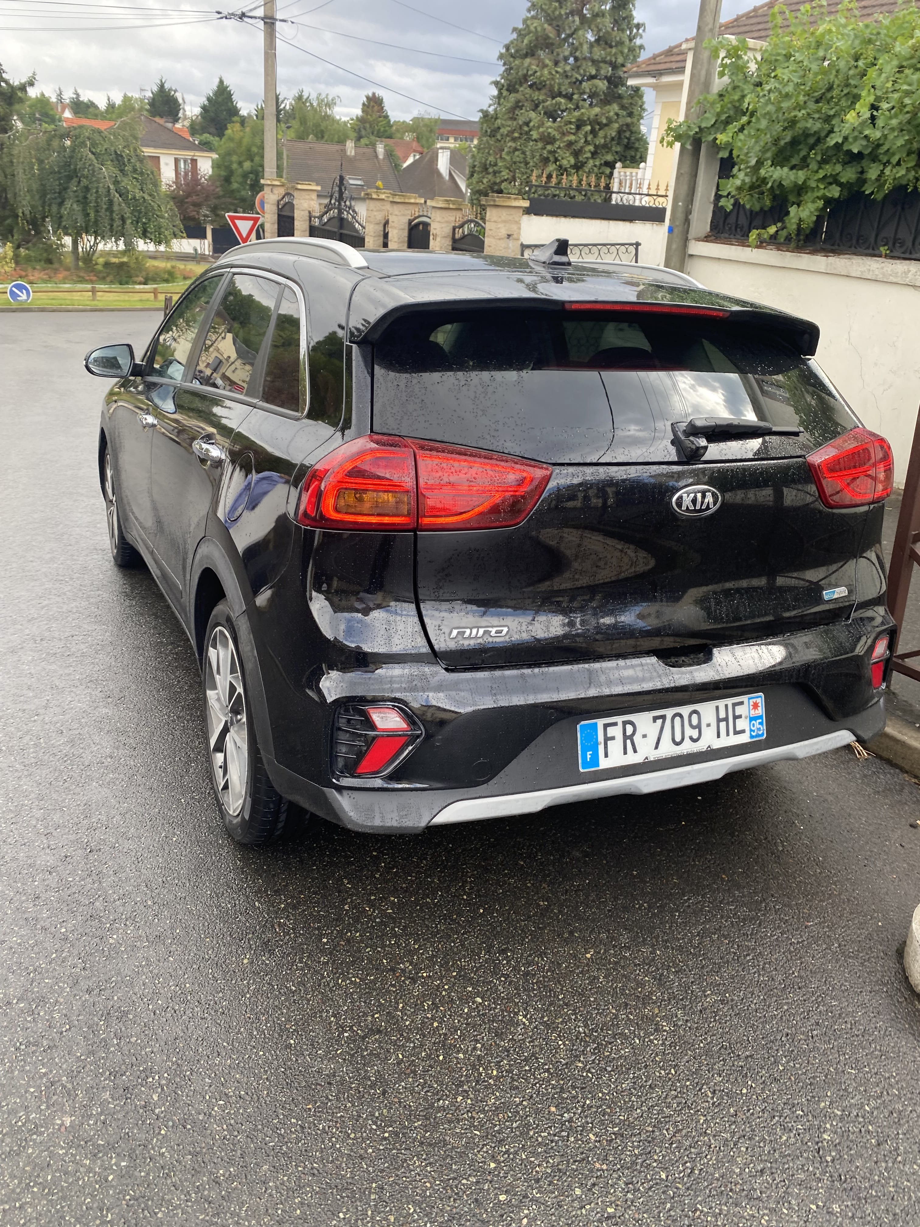 Kia Niro Hybride avec Climatisation