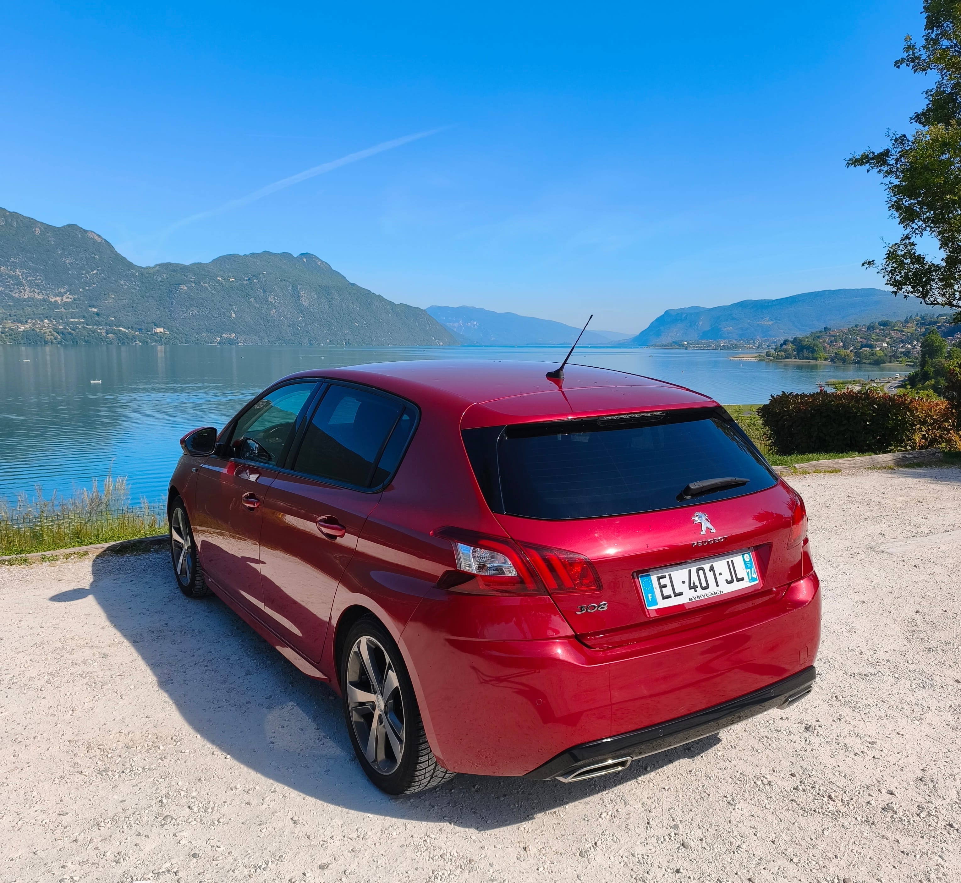 Peugeot 308 110 ch avec GPS