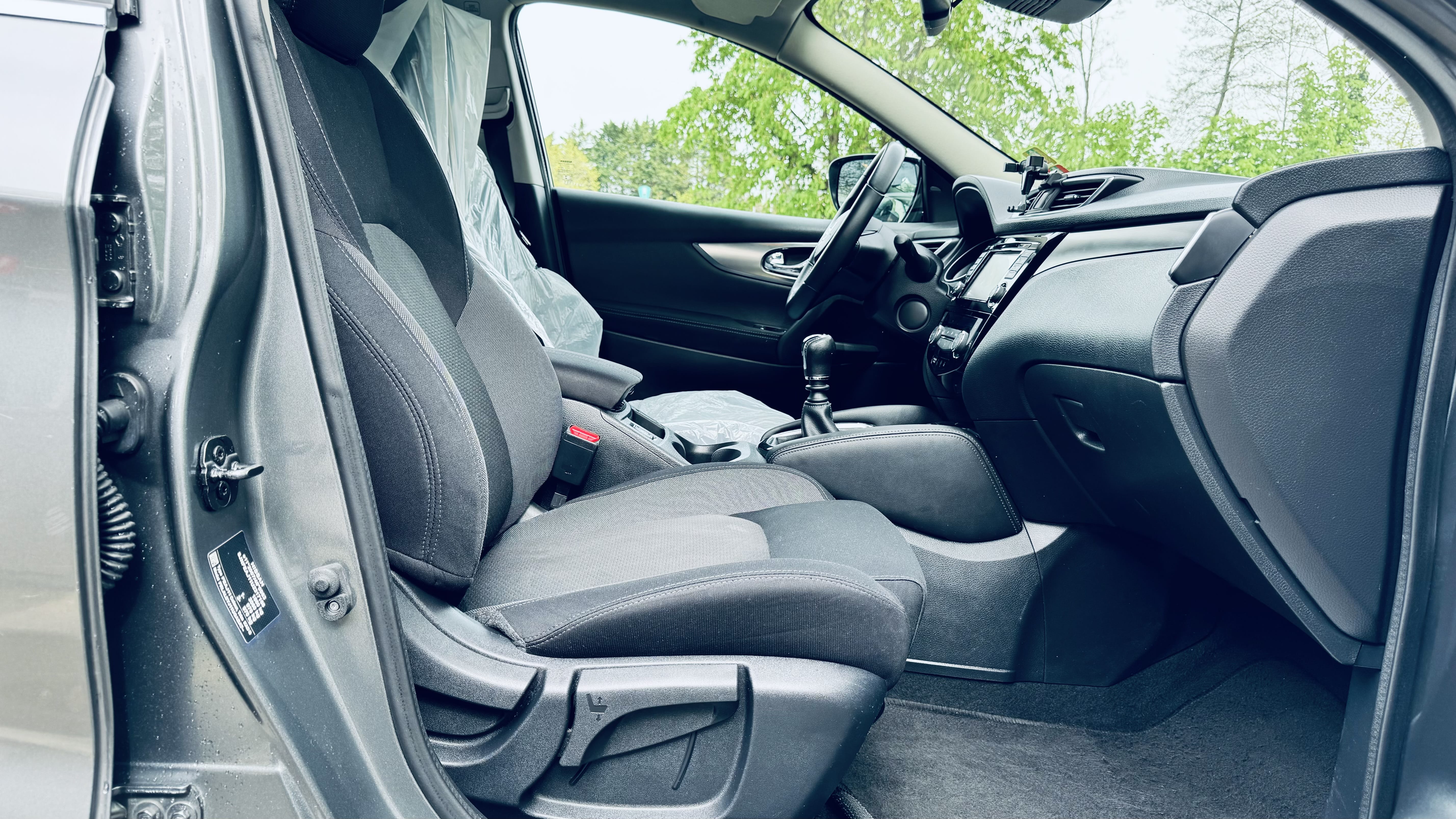 Nissan Qashqai Toit panoramique avec Audio Bluetooth