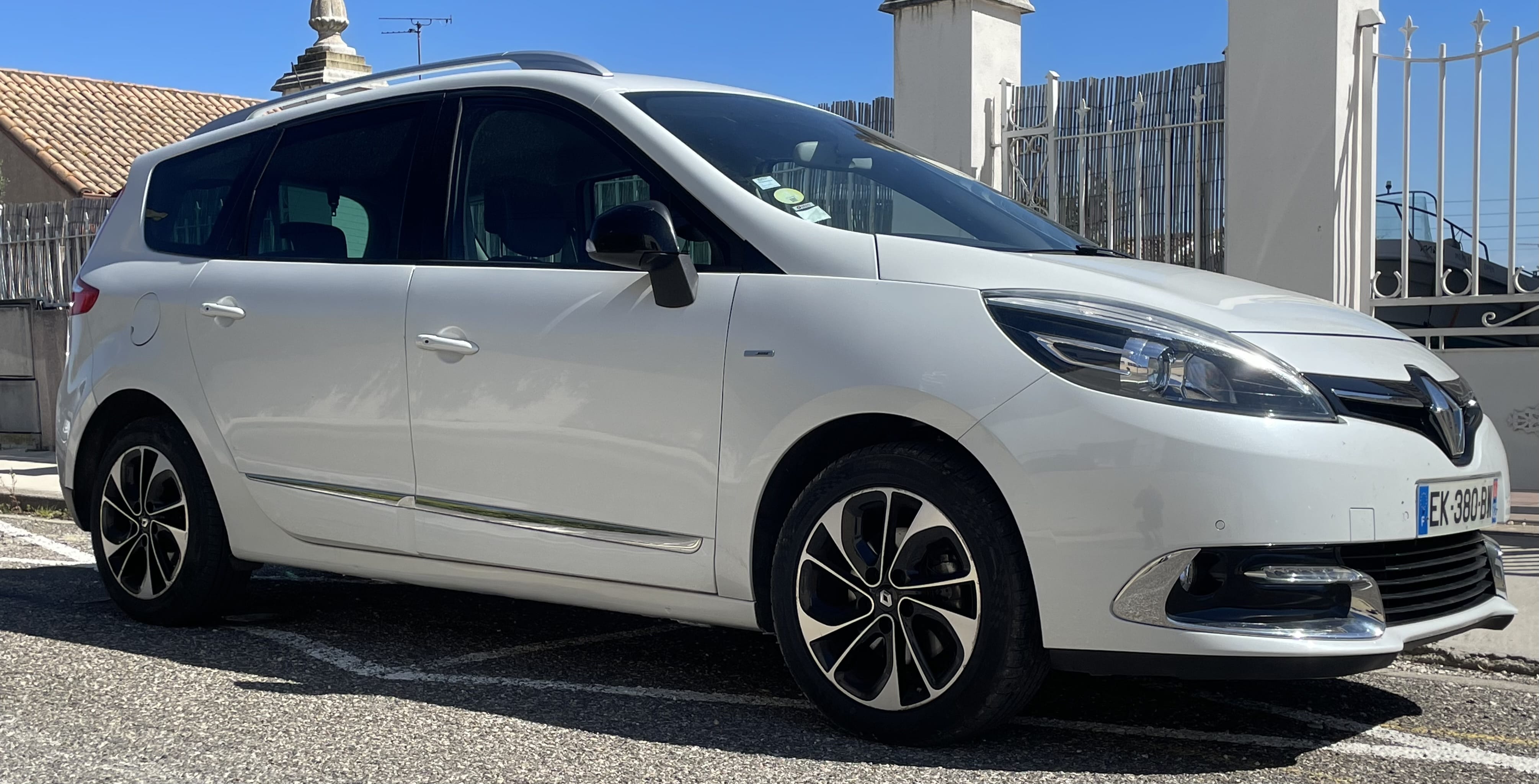 Renault Grand Scenic avec Climatisation