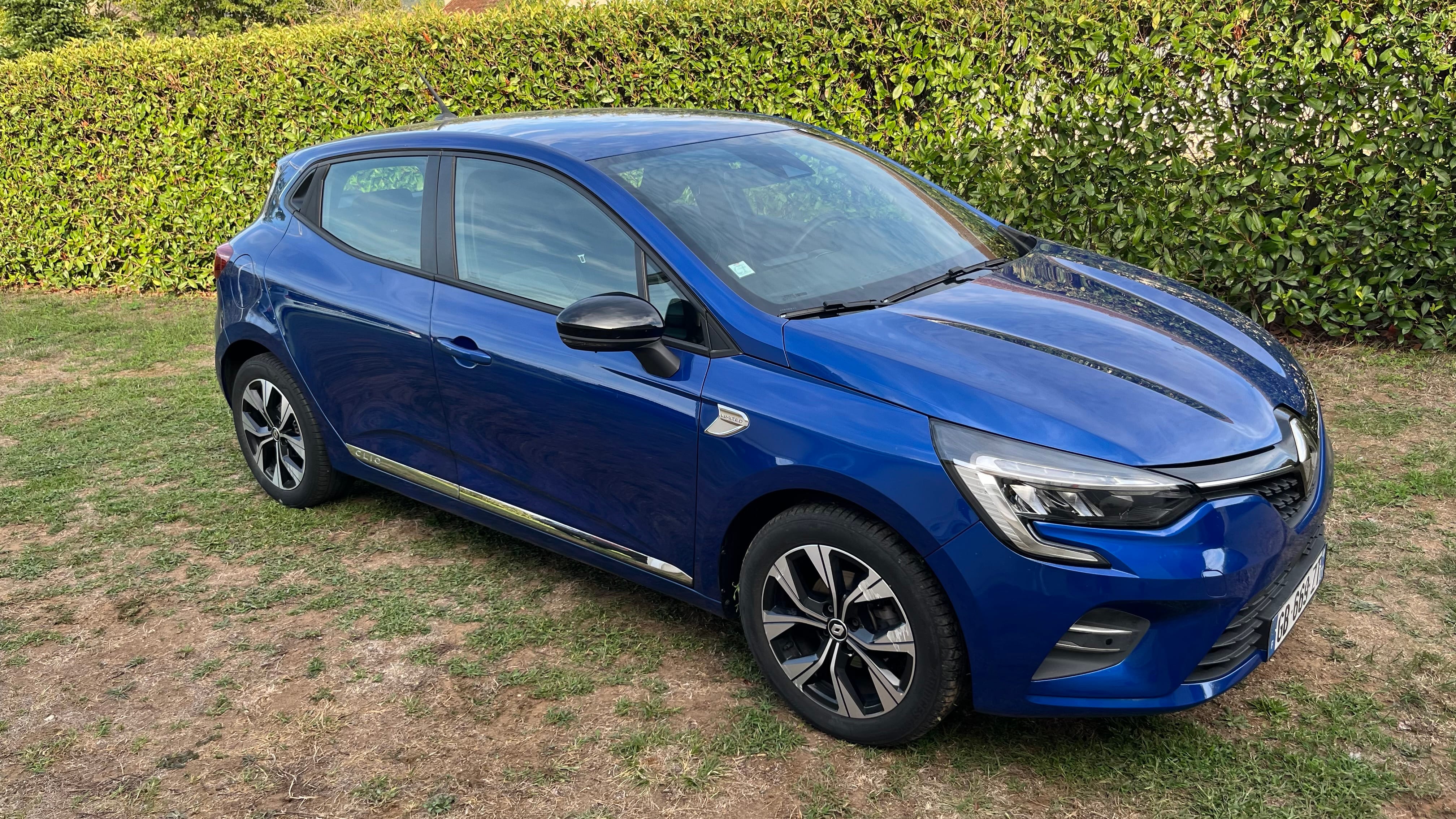 Renault Clio avec Apple CarPlay