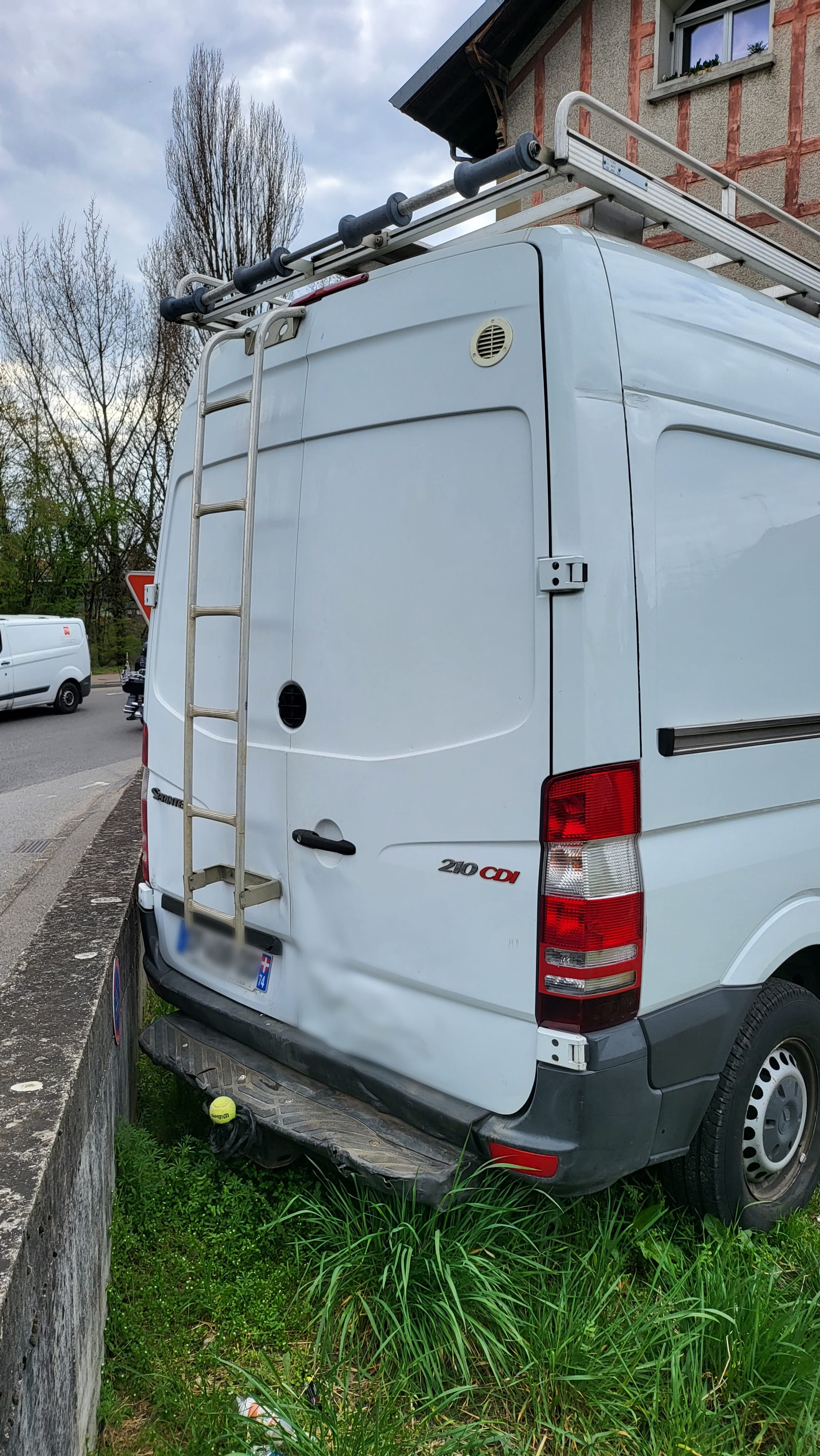 Mercedes Sprinter 10m3 avec Régulateur de vitesse