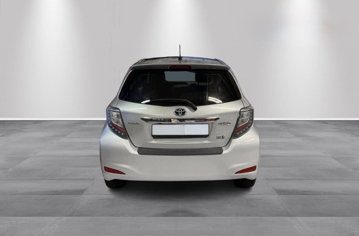 Toyota Yaris Hybrid med Aircondition