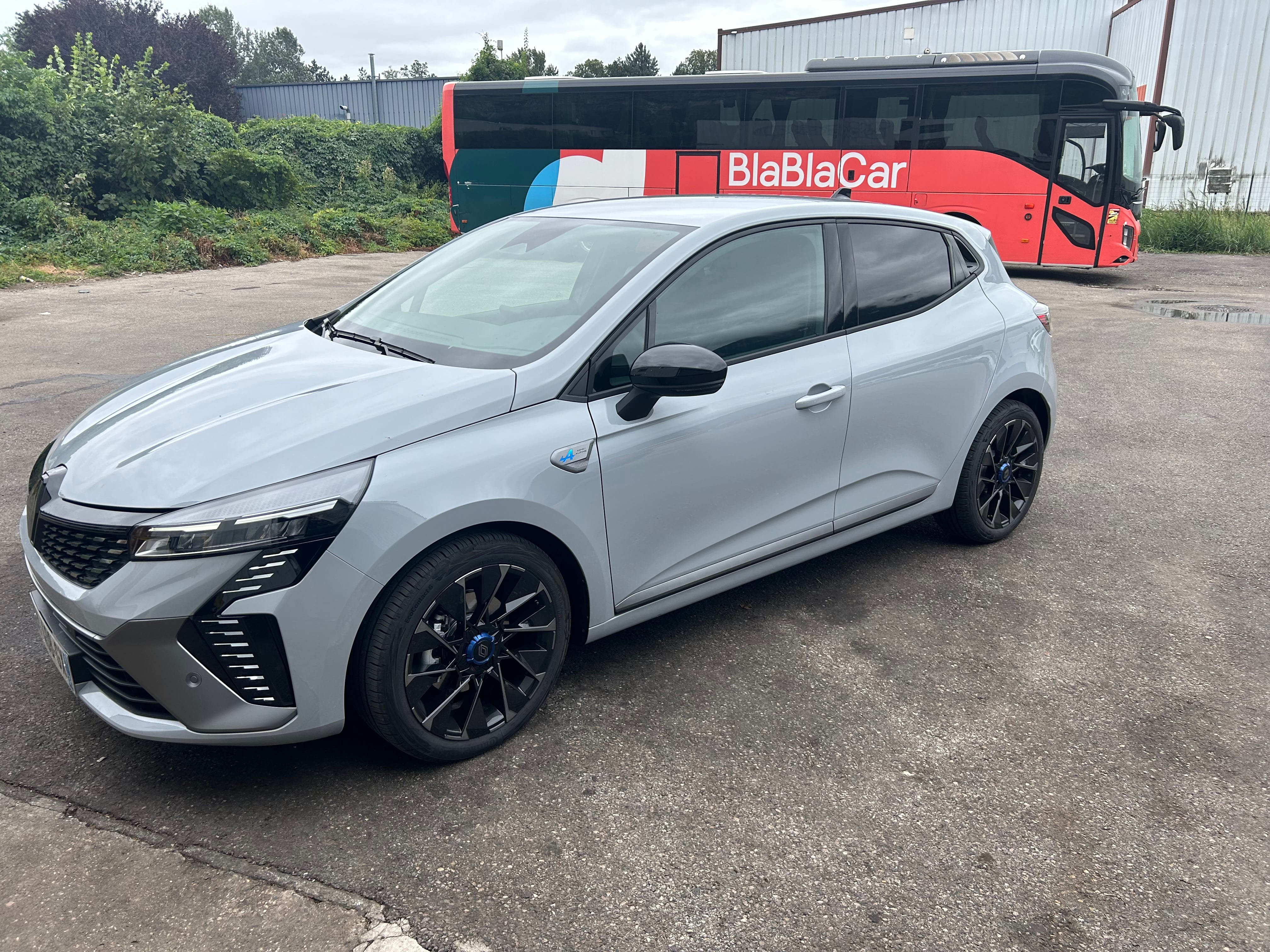 Renault Clio E-tech avec Régulateur de vitesse