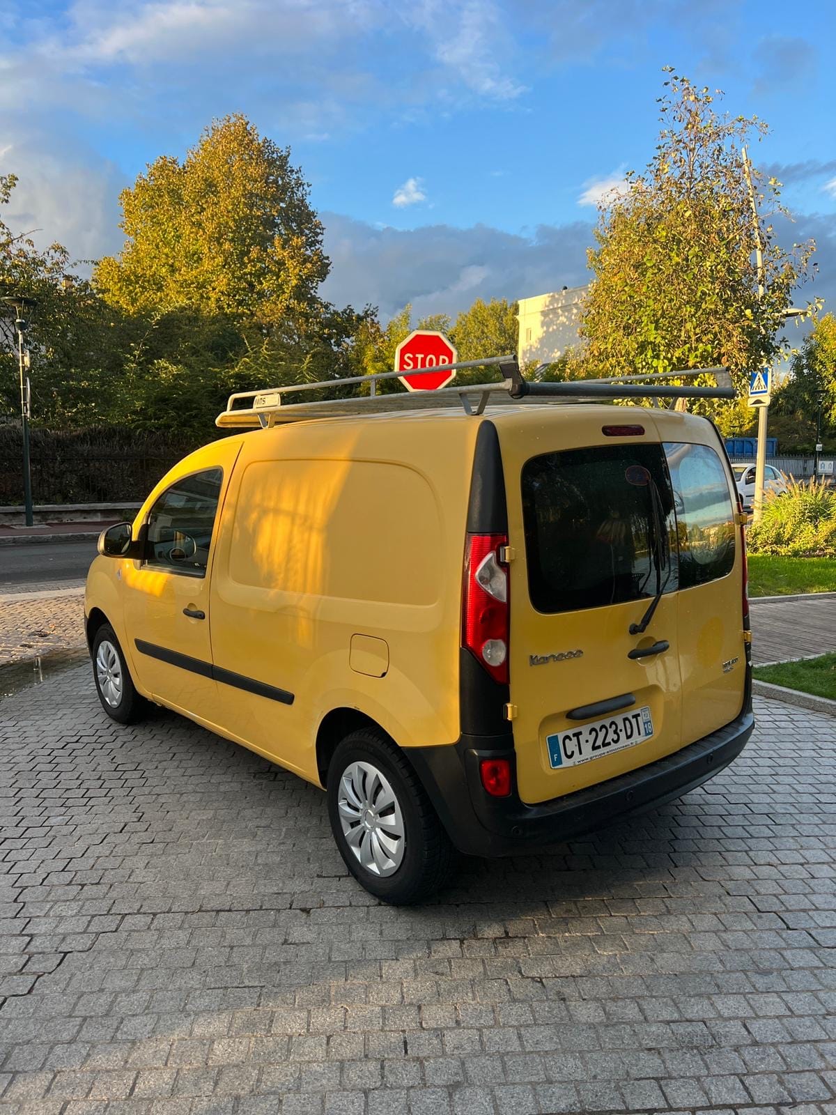 Renault Kangoo Express avec Entrée audio / iPod