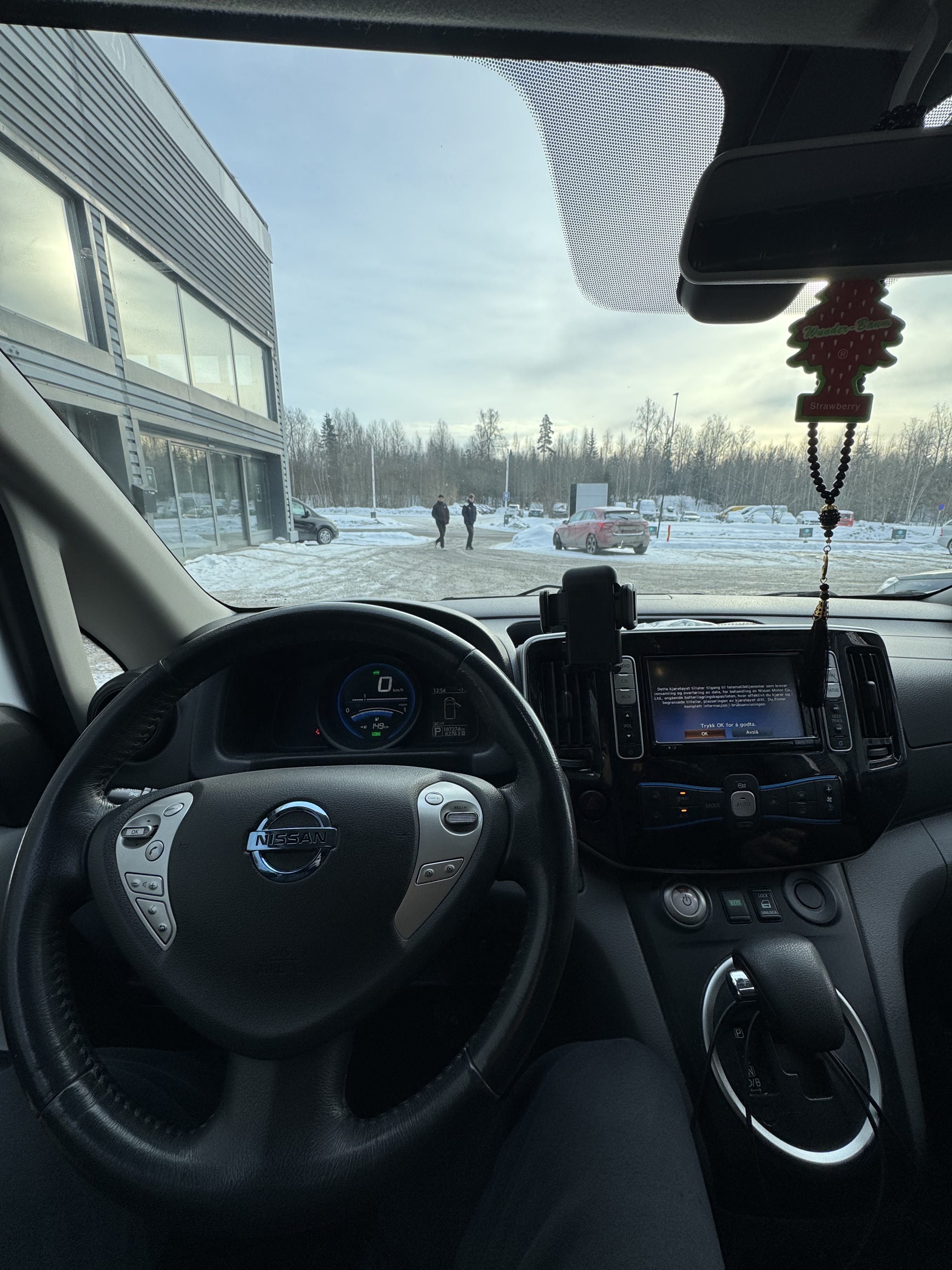 Nissan e-NV200 Varebil med Bluetooth audio