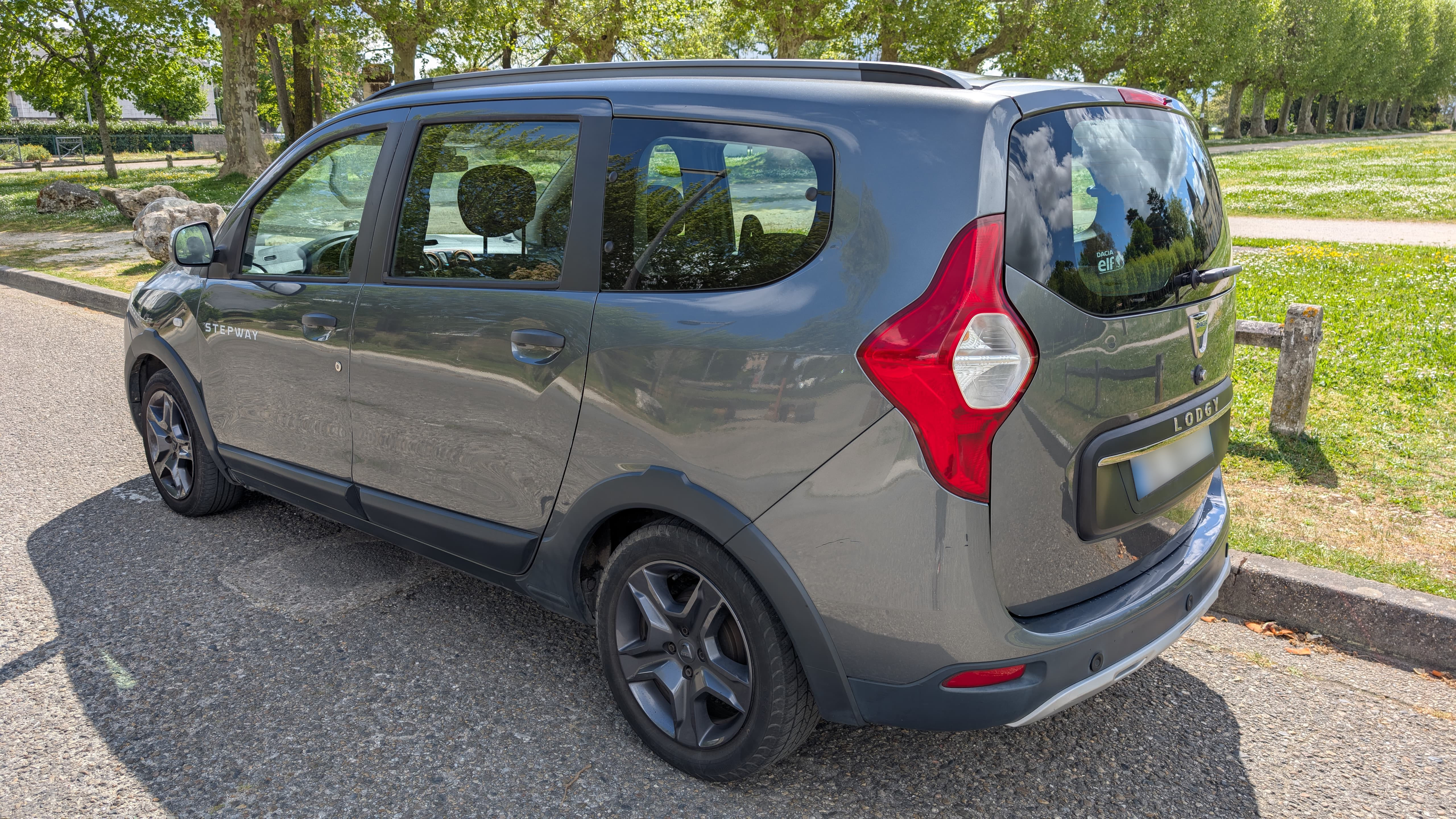 Dacia Lodgy EL75 avec Régulateur de vitesse