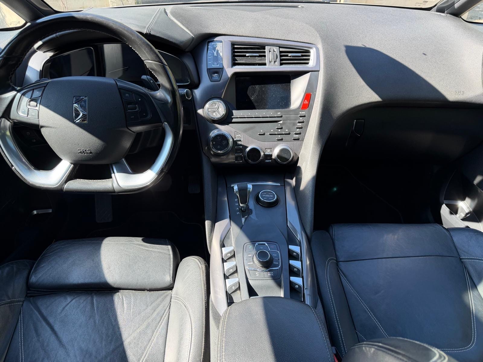Citroen DS5 avec Port USB