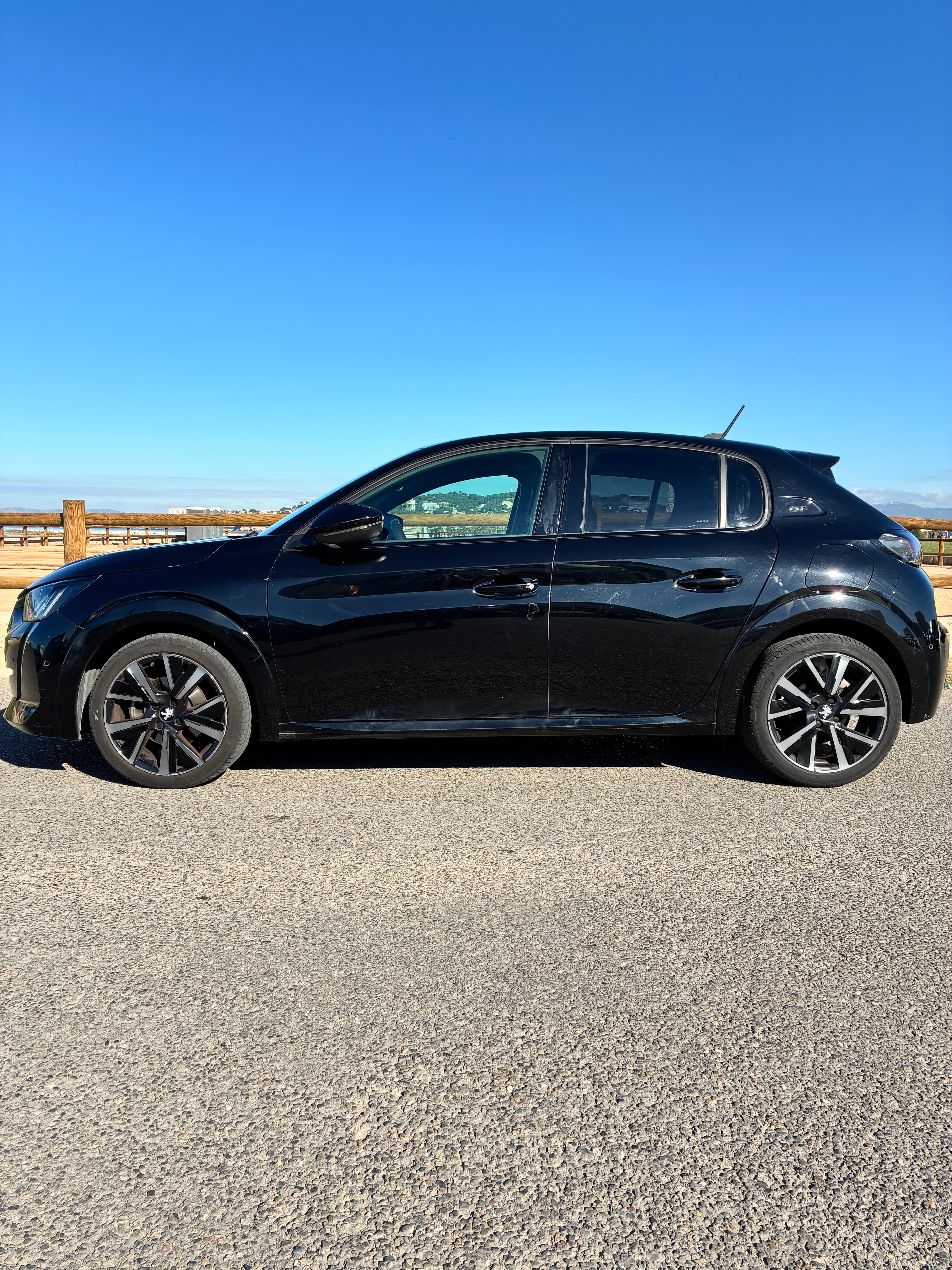 Peugeot 208 with Air conditioning