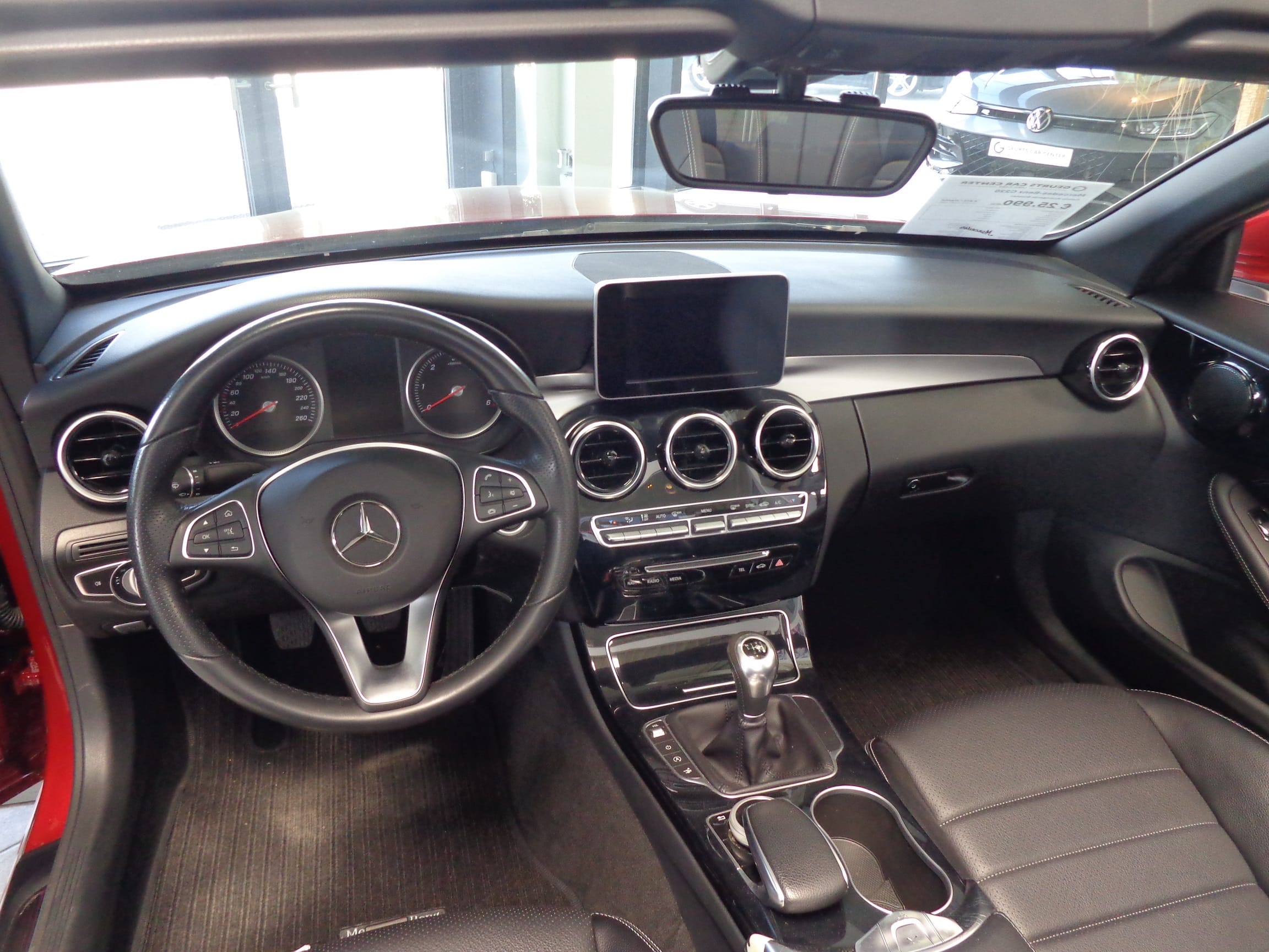 Mercedes-Benz Classe C Cabriolet avec Audio Bluetooth