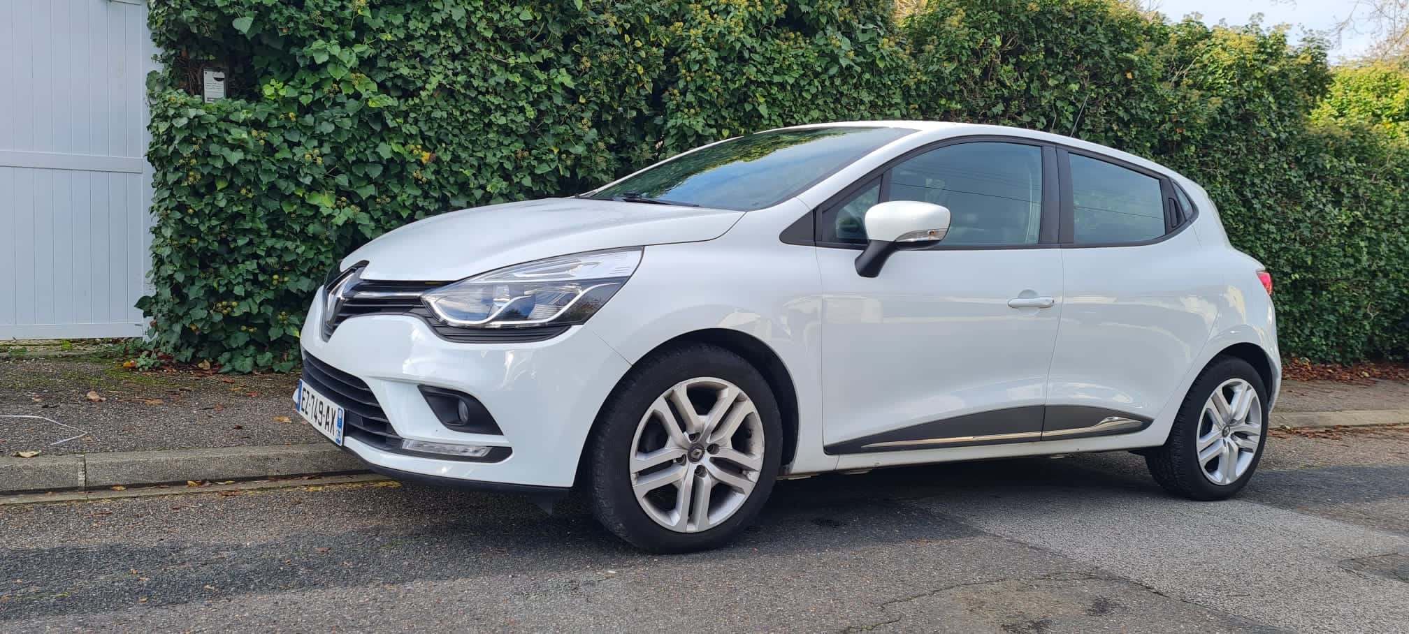 Renault Clio, 2018, Essence 98