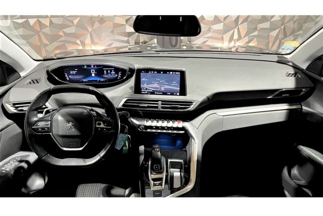 Peugeot 5008, 2019, Essence 98, automatique, 7 places