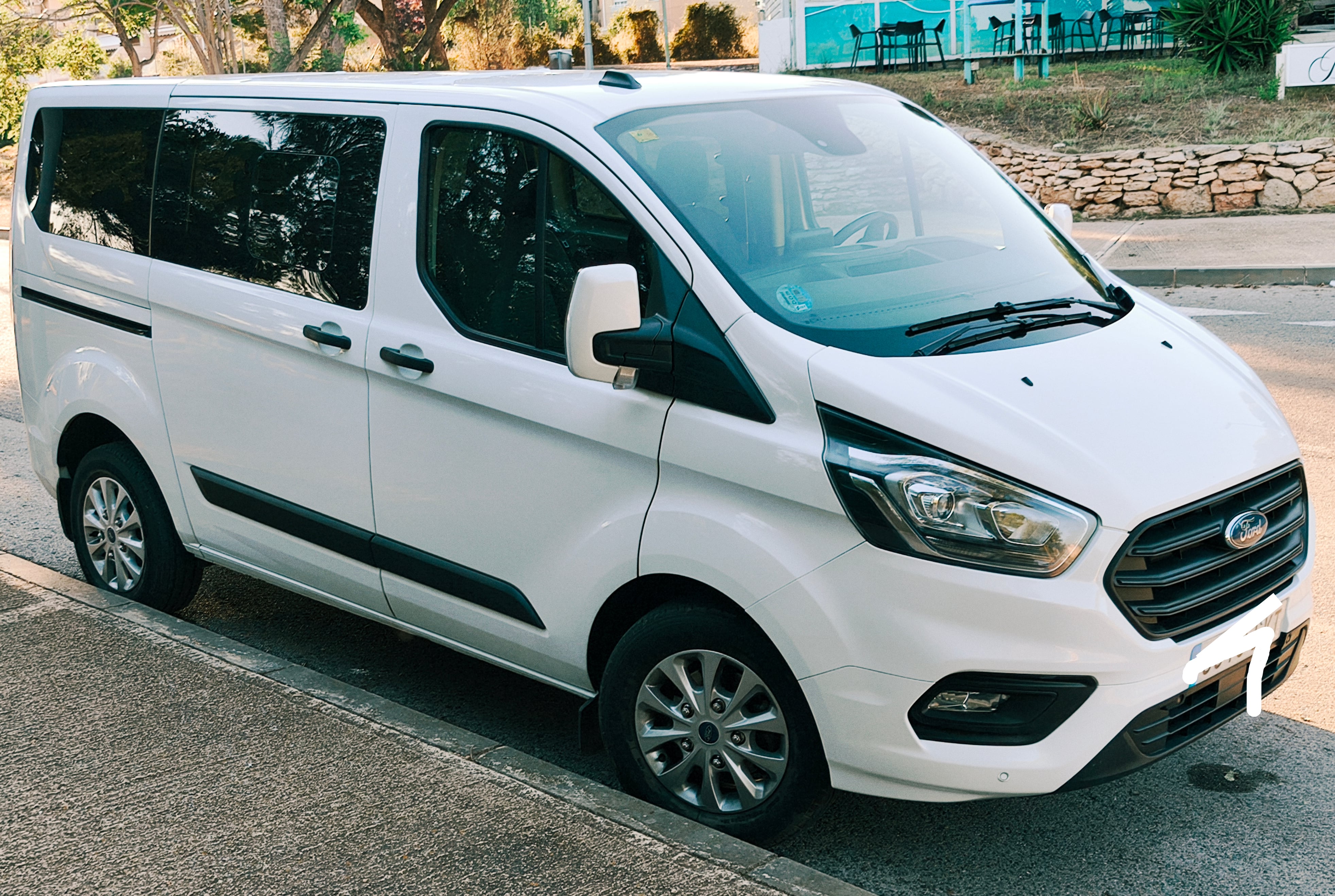 Ford Transit Custom Kombi con Aire acondicionado