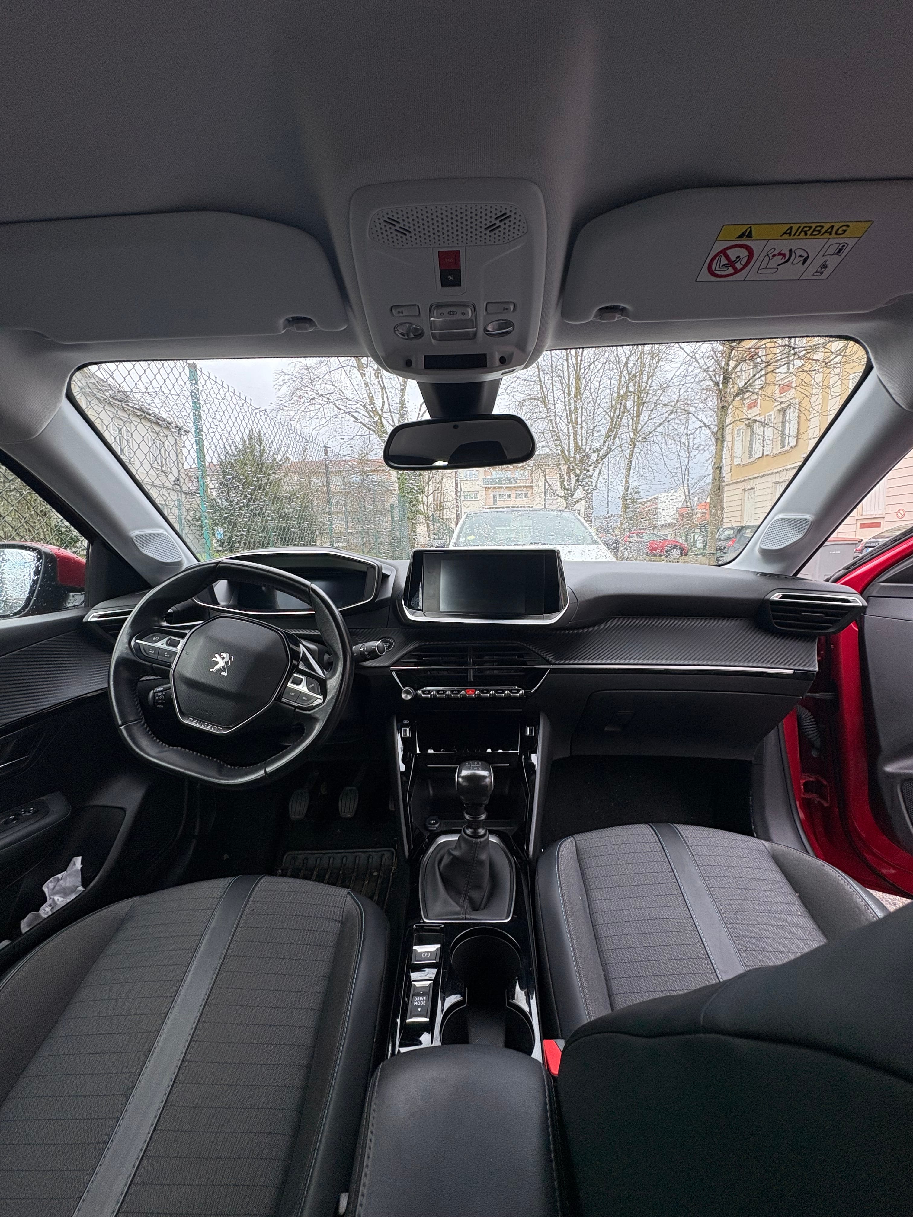 Peugeot 208 avec Climatisation