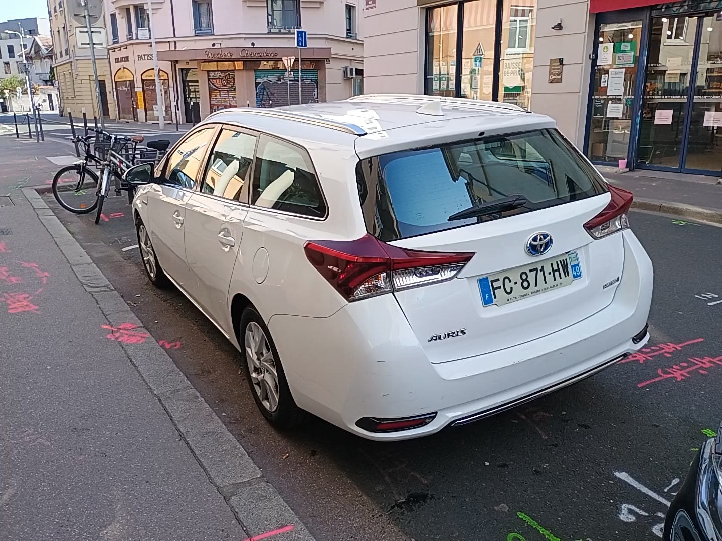 Toyota Auris Touring Sports avec Climatisation