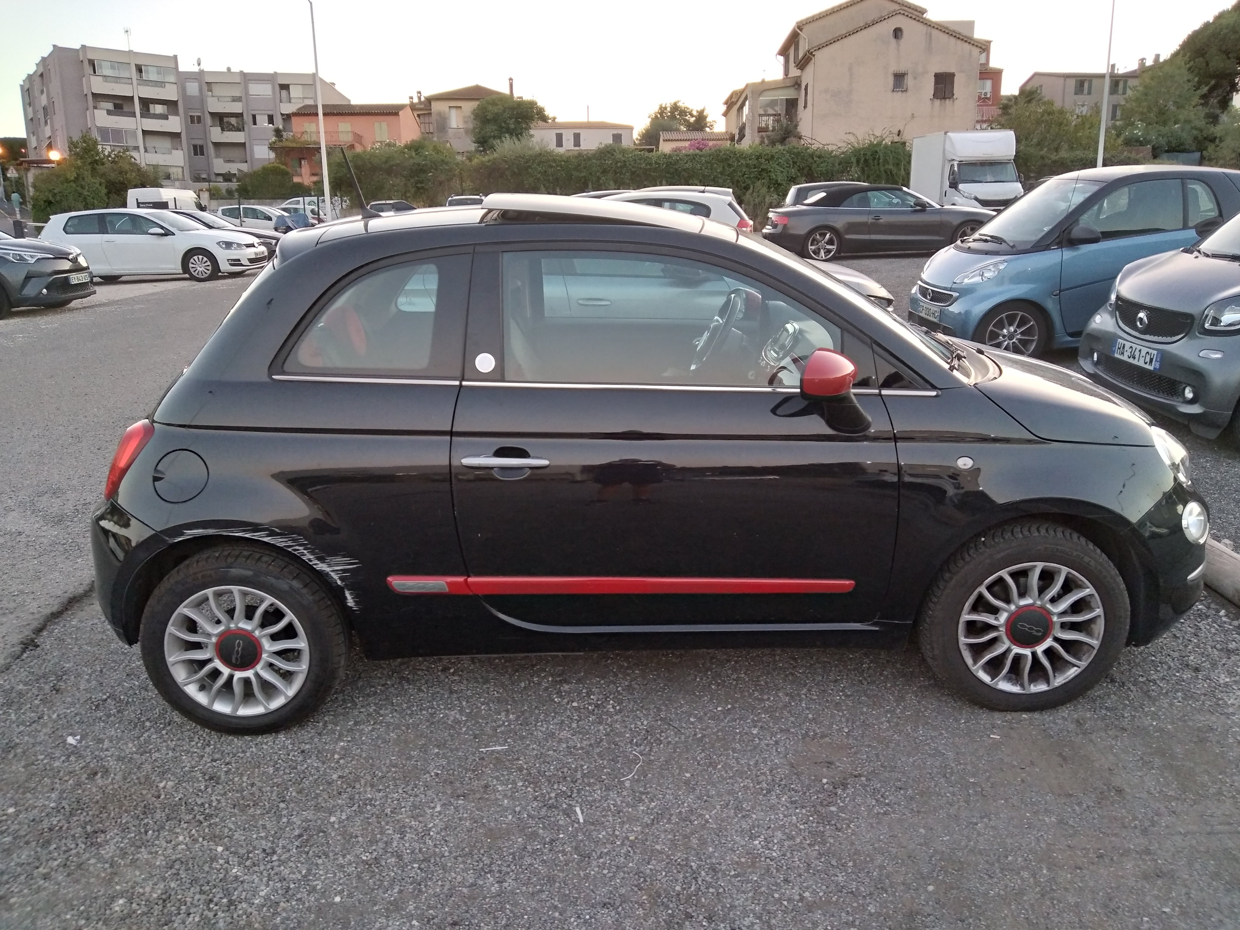 Fiat 500 TOIT OUVRANT, Clim, Bluetooh tactile, USB, radar de recul, super 95 met Airco