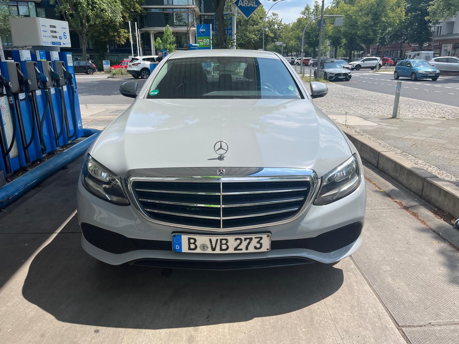 Mercedes-Benz E-Klasse avec Entrée audio / iPod