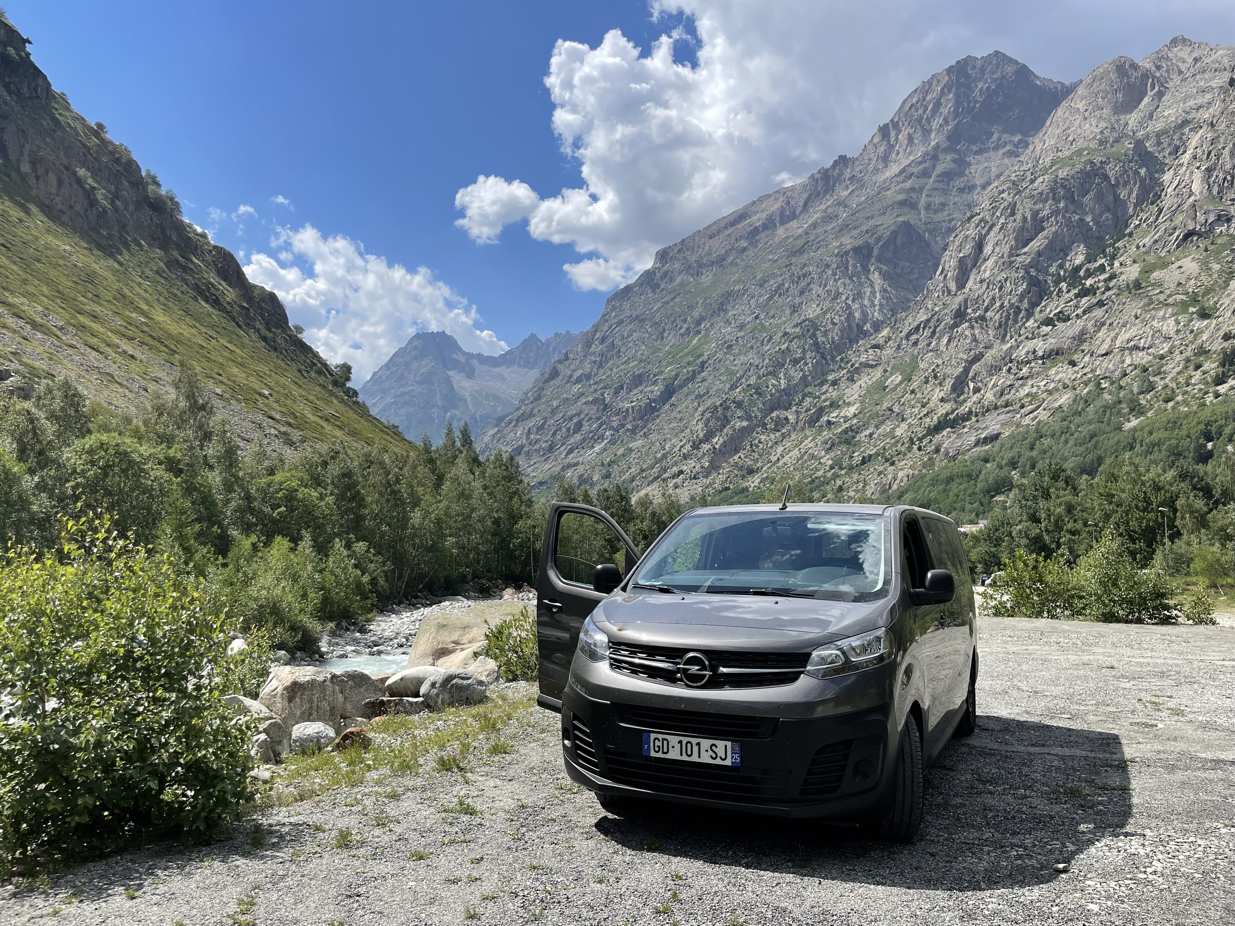 Opel Vivaro Combi, 2021, Diesel, 9 places et plus