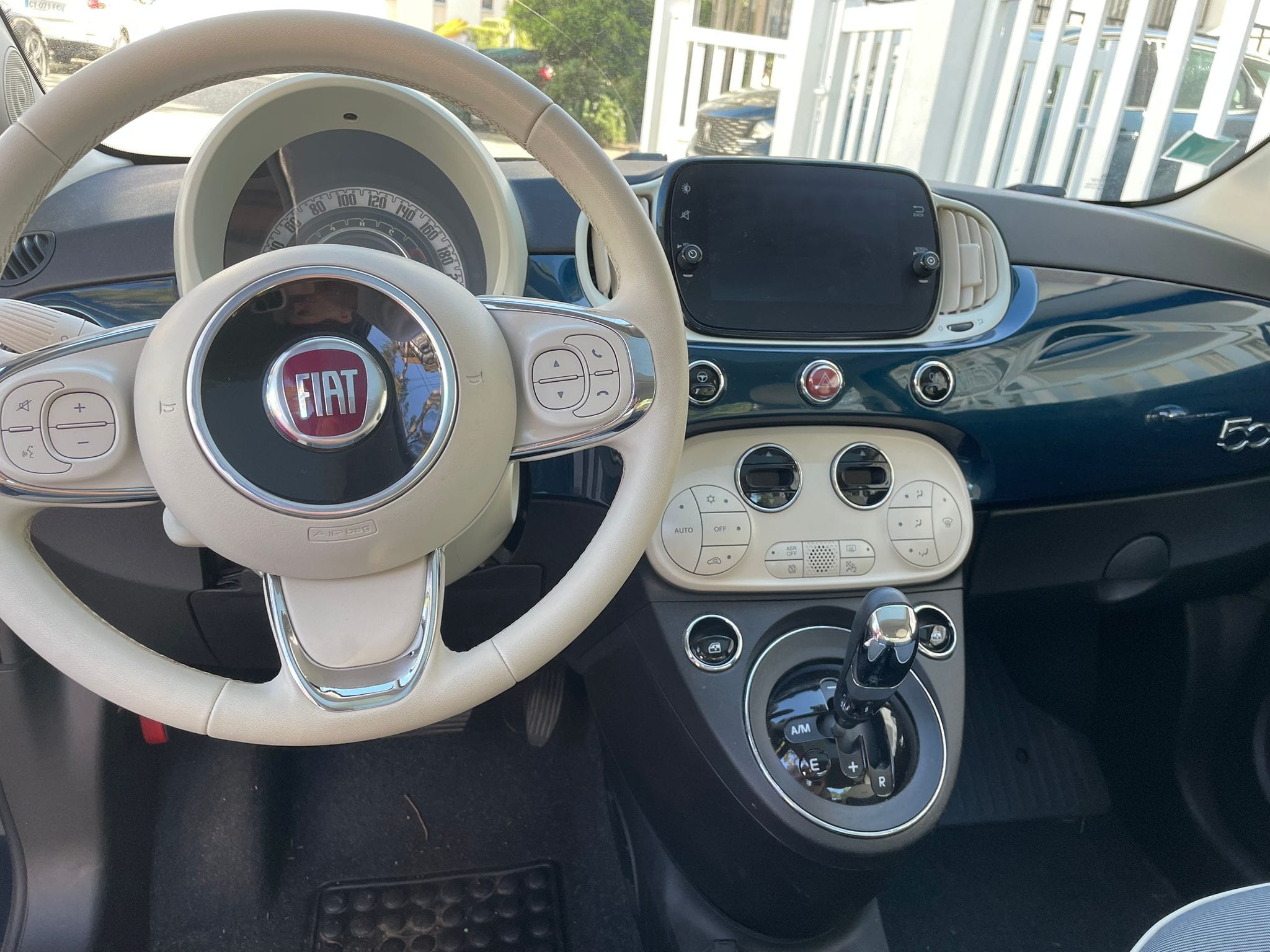 Fiat 500 avec Apple CarPlay