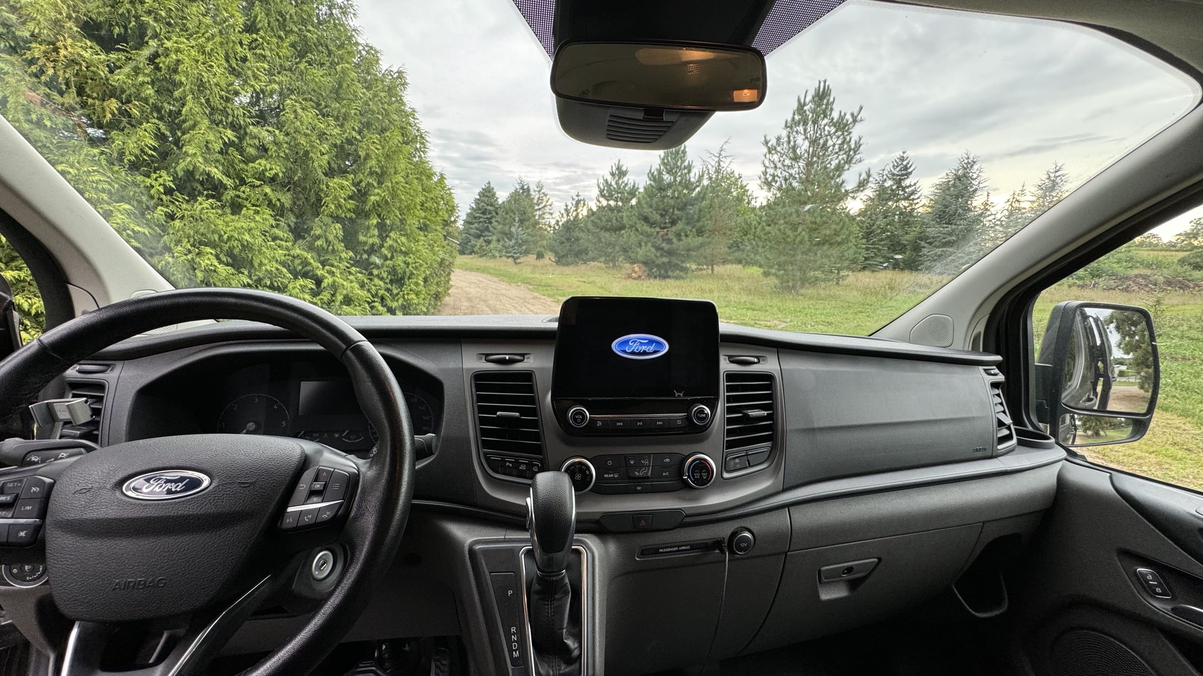 Ford Transit Custom Kombi 9 places avec Audio Bluetooth