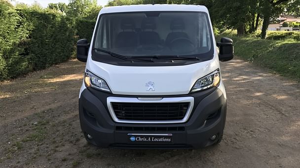 Peugeot Boxer 8m3 GPS avec Climatisation