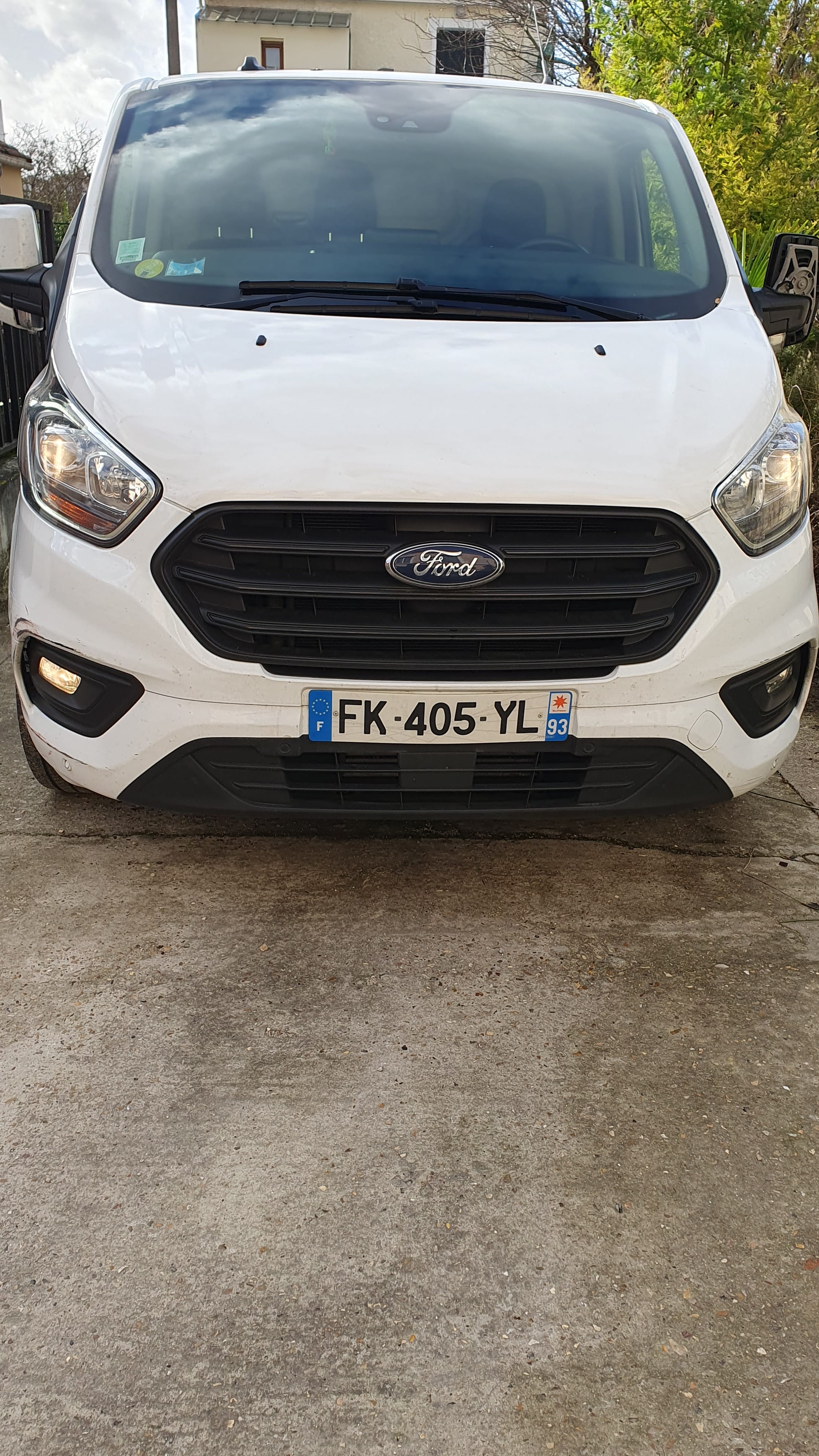 Ford Transit Fourgon hybride custom 2l
