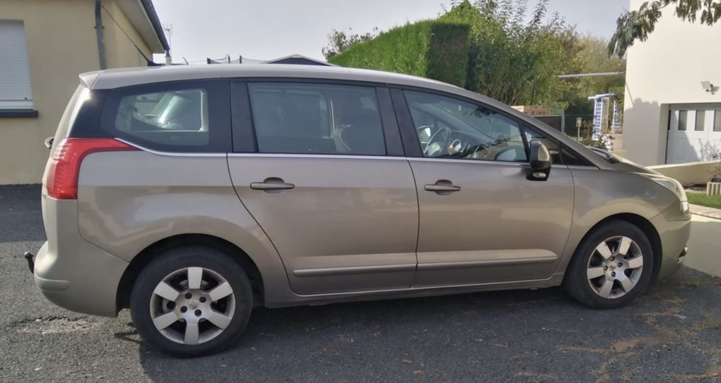 Peugeot 5008 avec Régulateur de vitesse