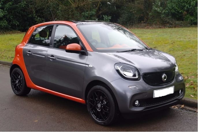Smart Forfour 71ch avec Siège bébé