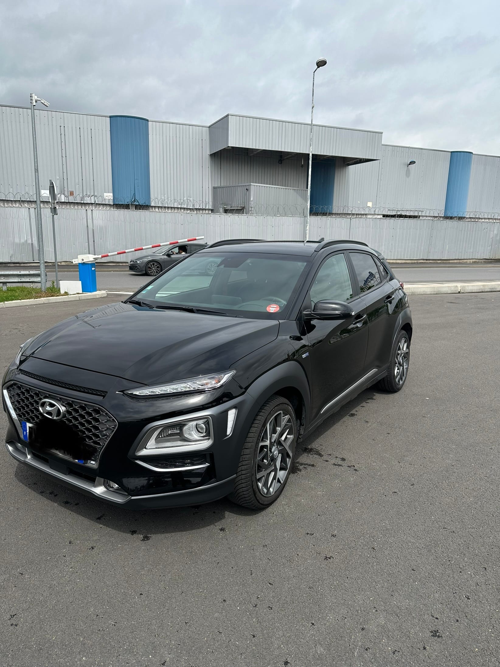 Hyundai Kona, 2021, Essence 95 / Électrique (hybride), automatique