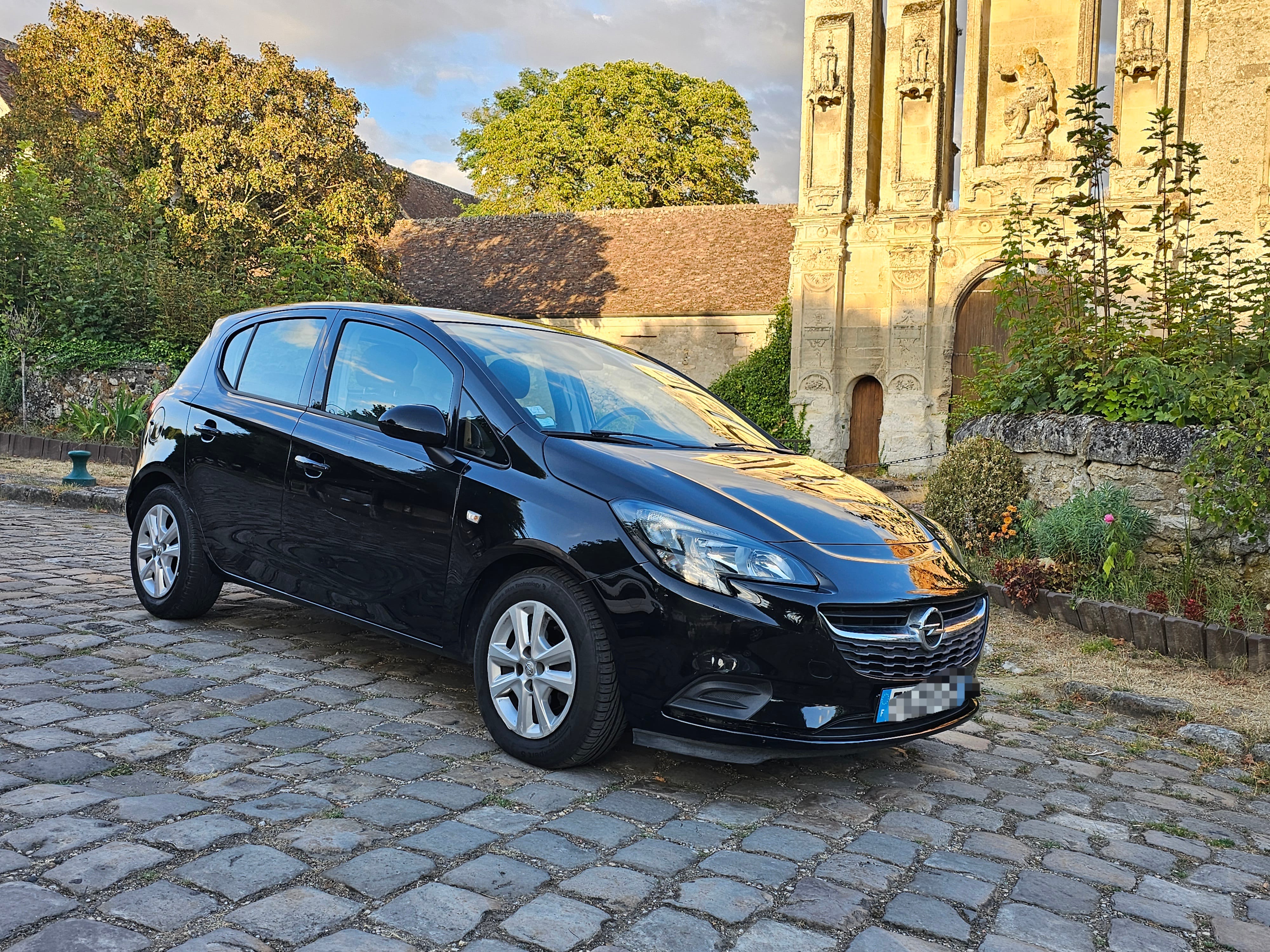 Opel Corsa-E avec Climatisation