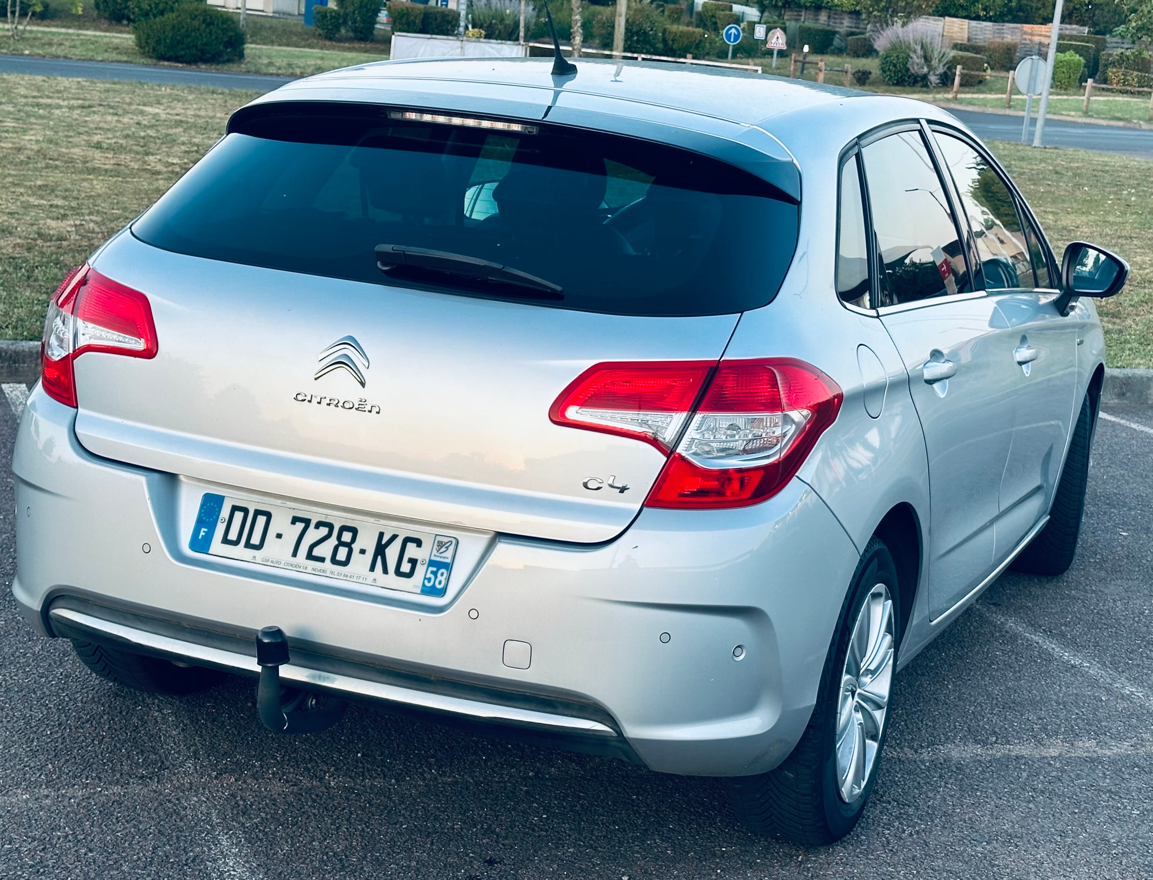 Citroen C4 avec Siège bébé
