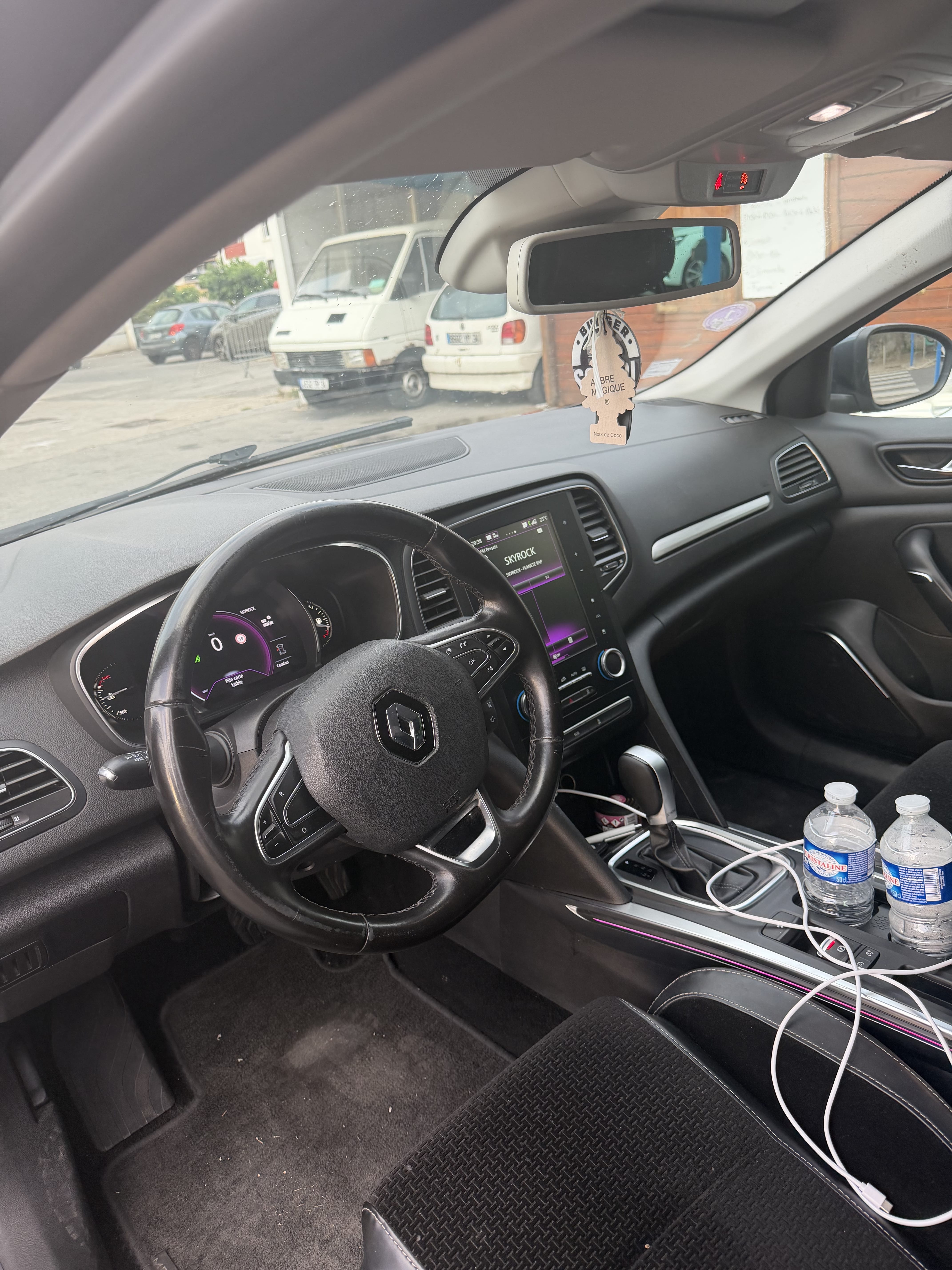 Renault Mégane IV, 2017, Essence 95, automatique