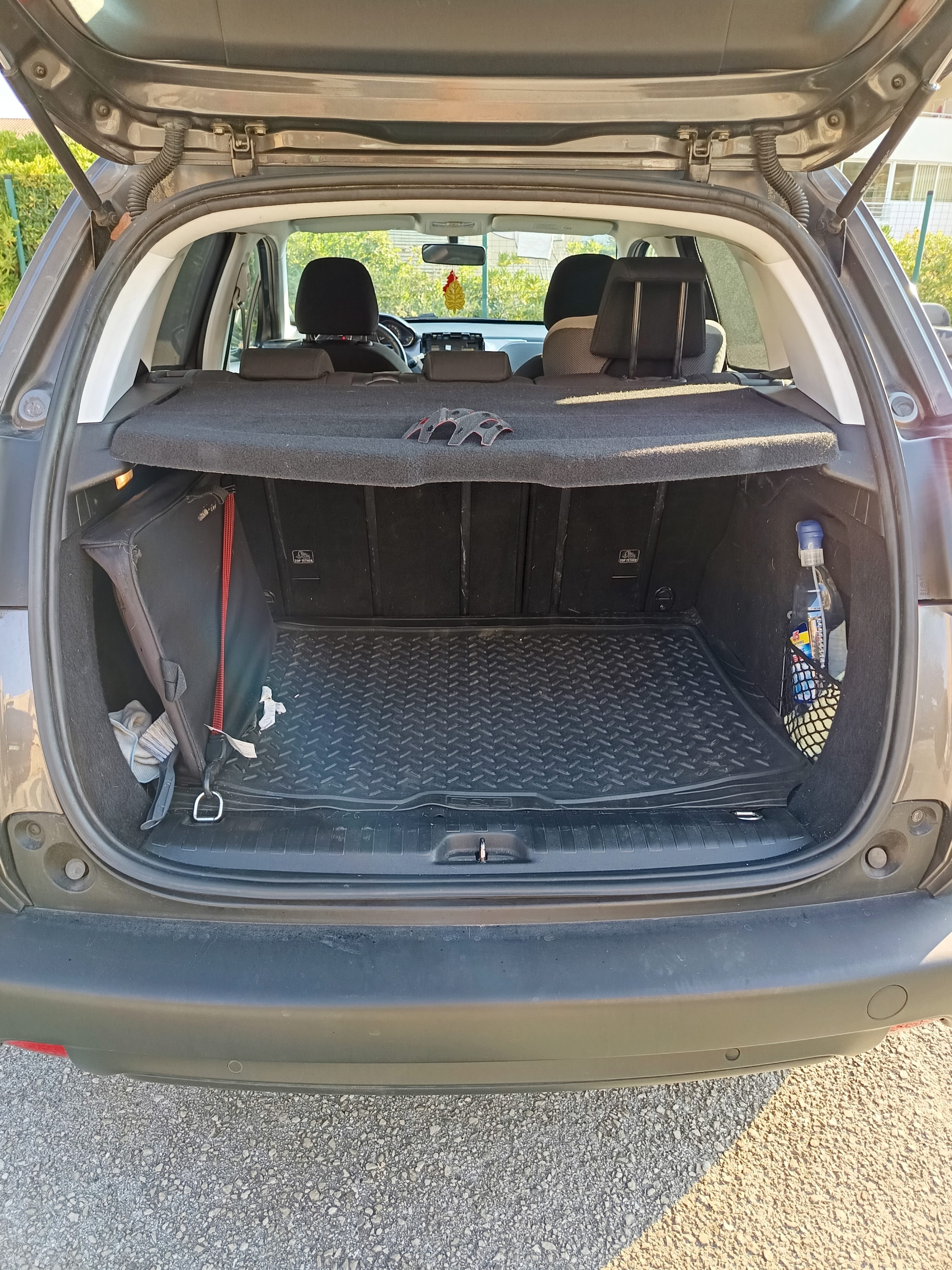 Peugeot 2008 avec Siège bébé