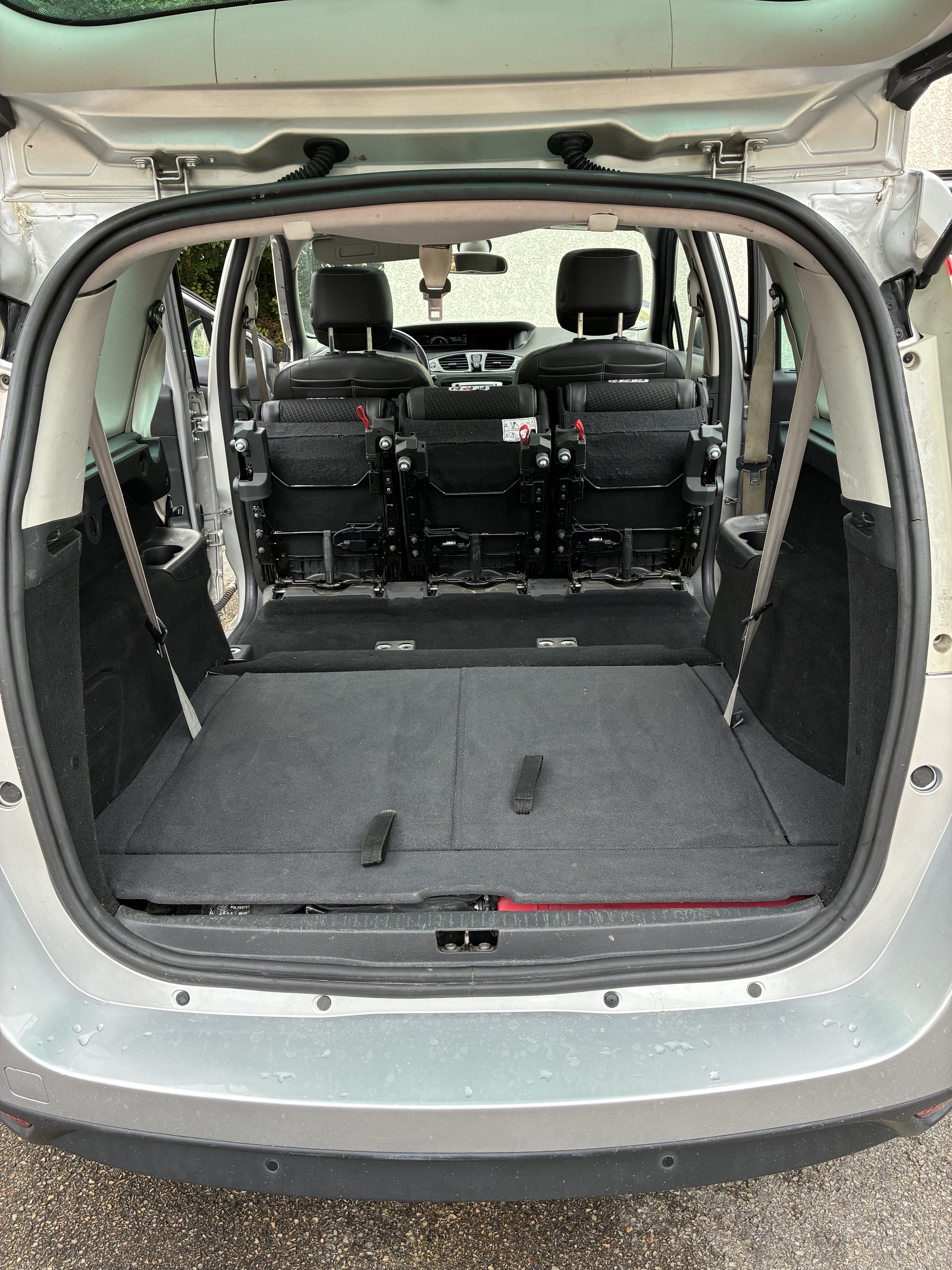 Renault Grand Scenic 1.5 DCI 7 Places Diesel avec Autoradio