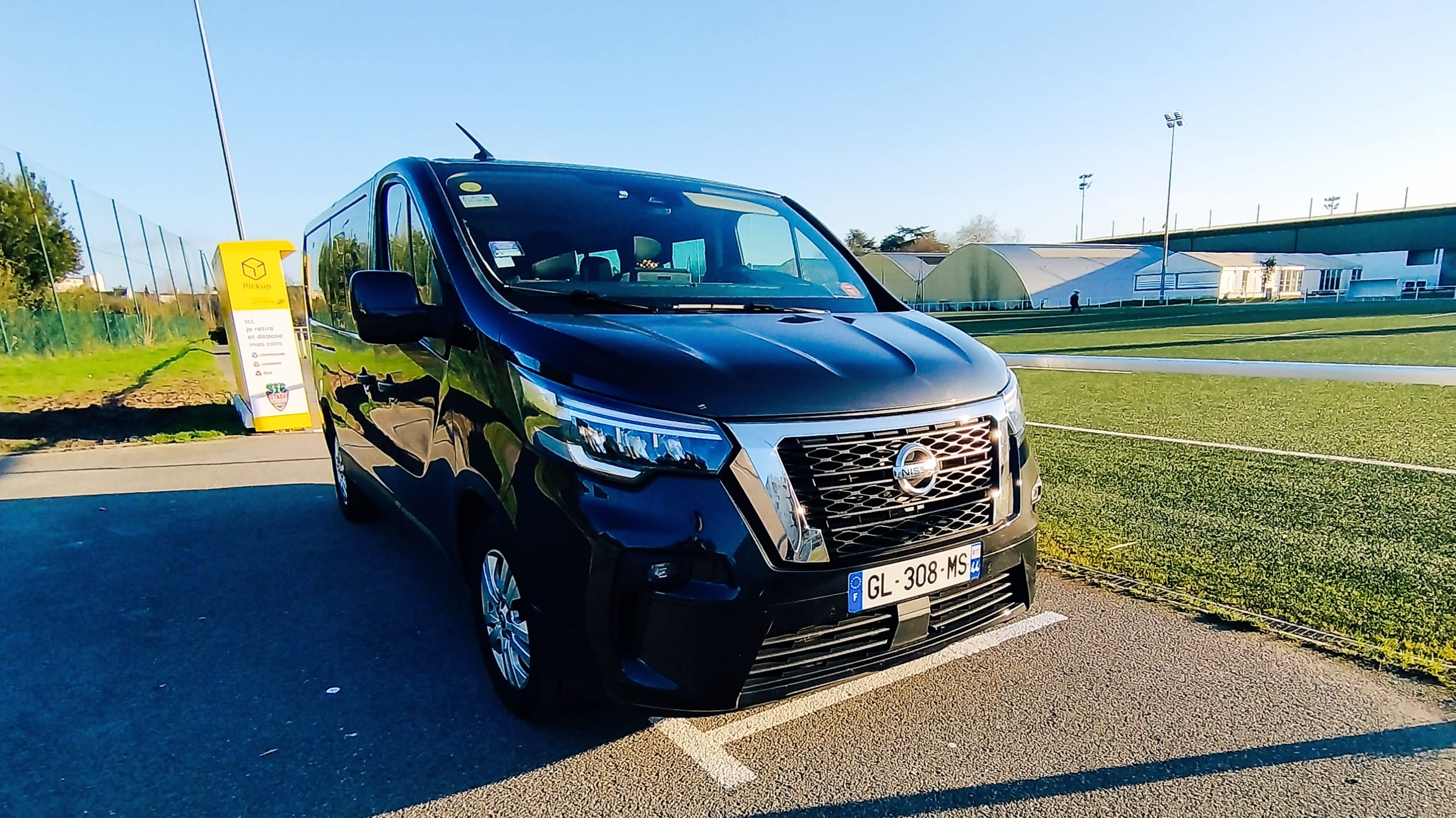 Nissan Primastar, 2023, Diesel, automatique, 9 places et plus