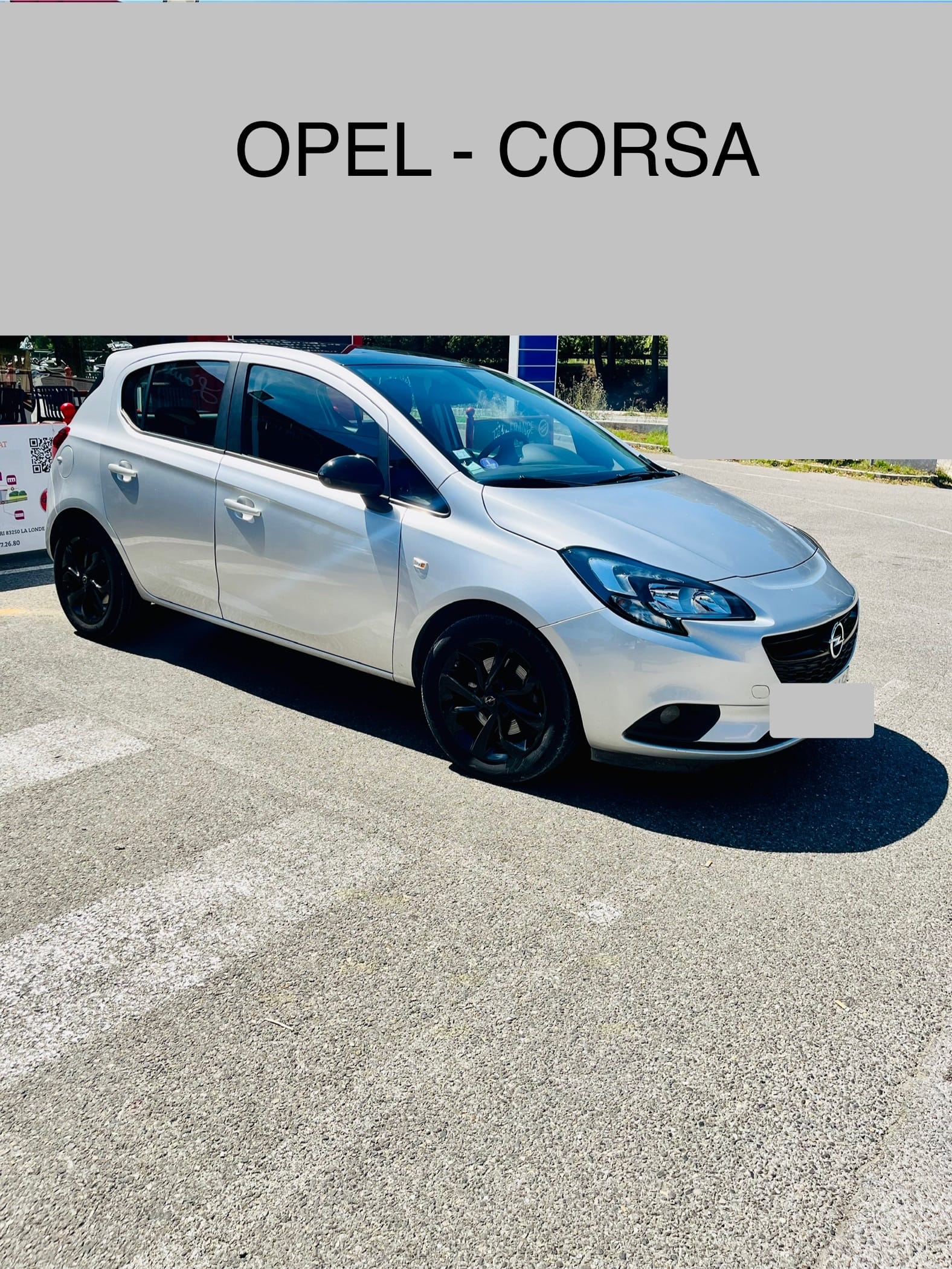 Opel Corsa avec Entrée audio / iPod