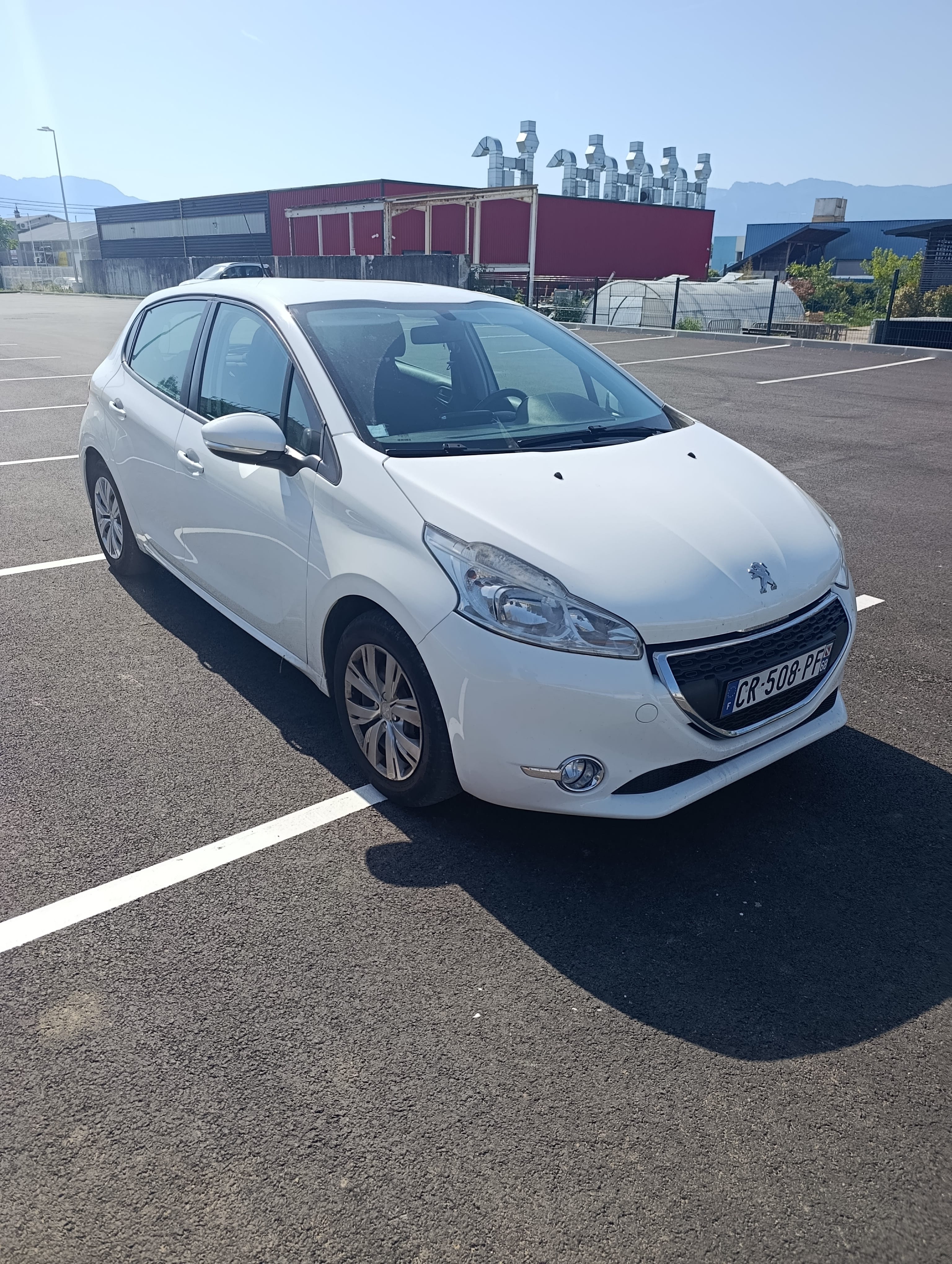 Peugeot 208, 2013, Essence 95