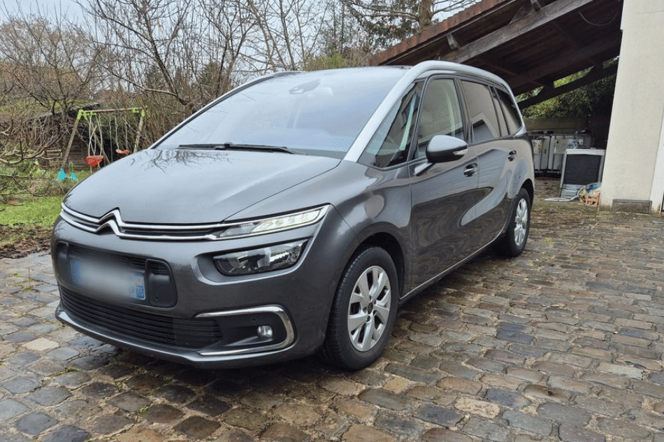 Citroen C4 Picasso, 2017, Essence 98, 7 places