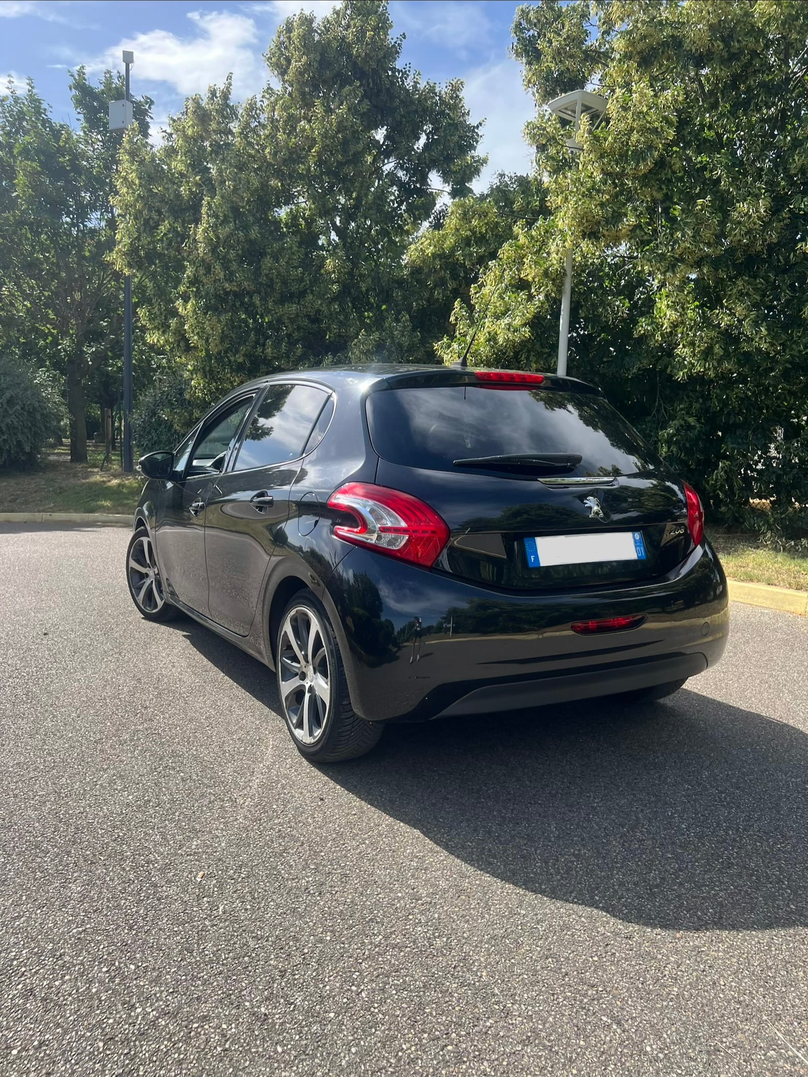 Peugeot 208 avec Régulateur de vitesse