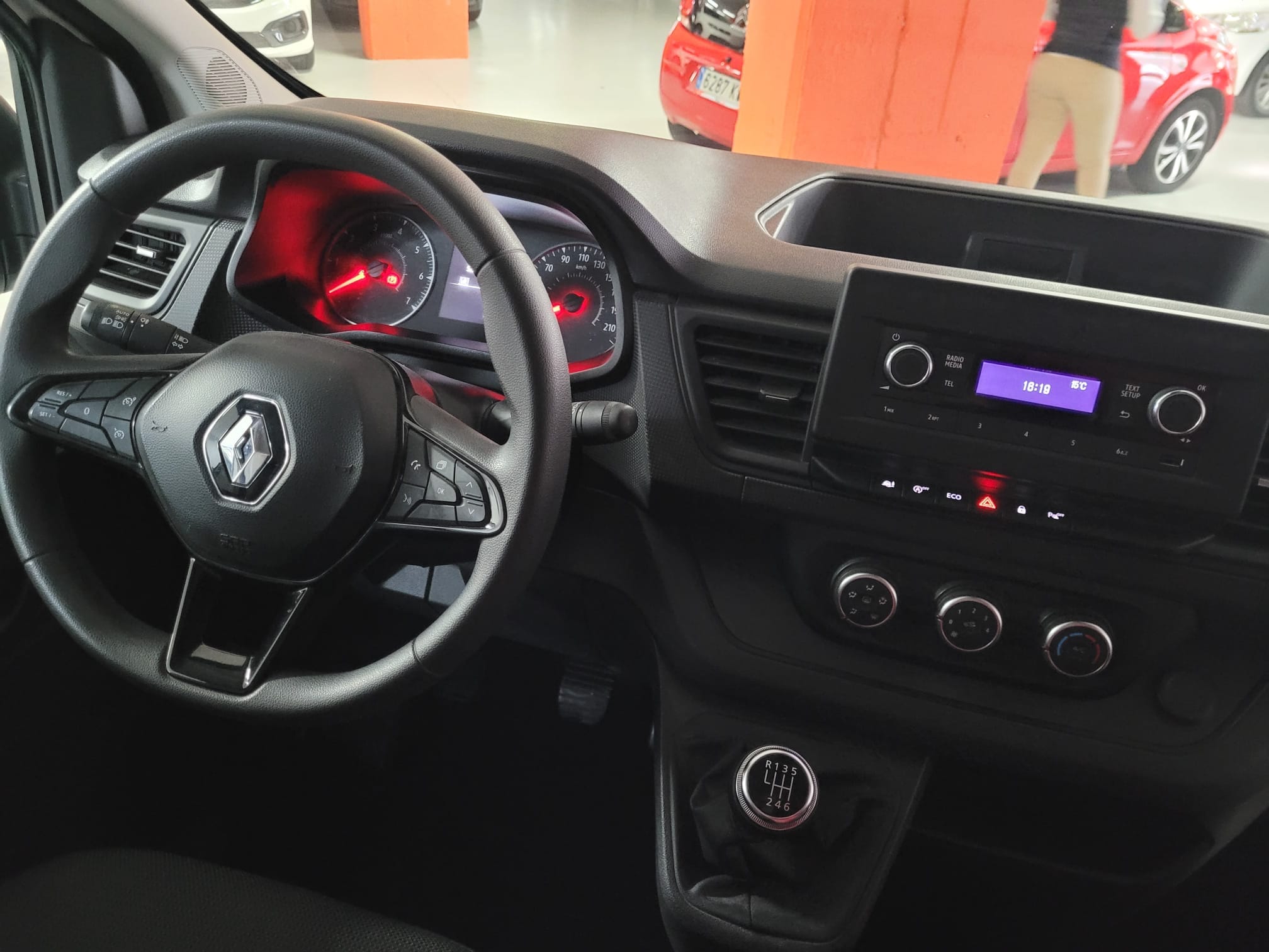 Renault Trafic med Babysete