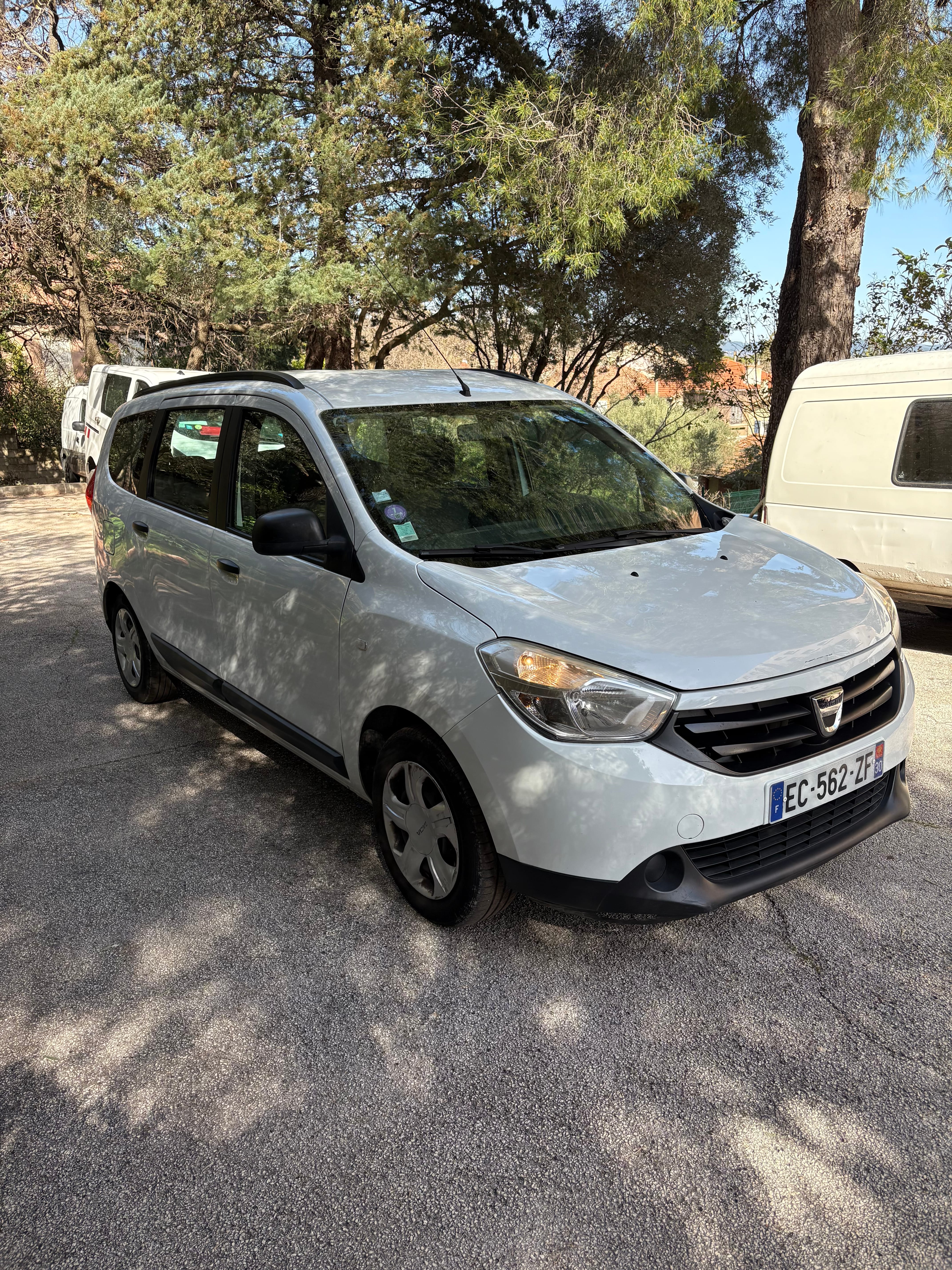 Dacia Lodgy avec Climatisation