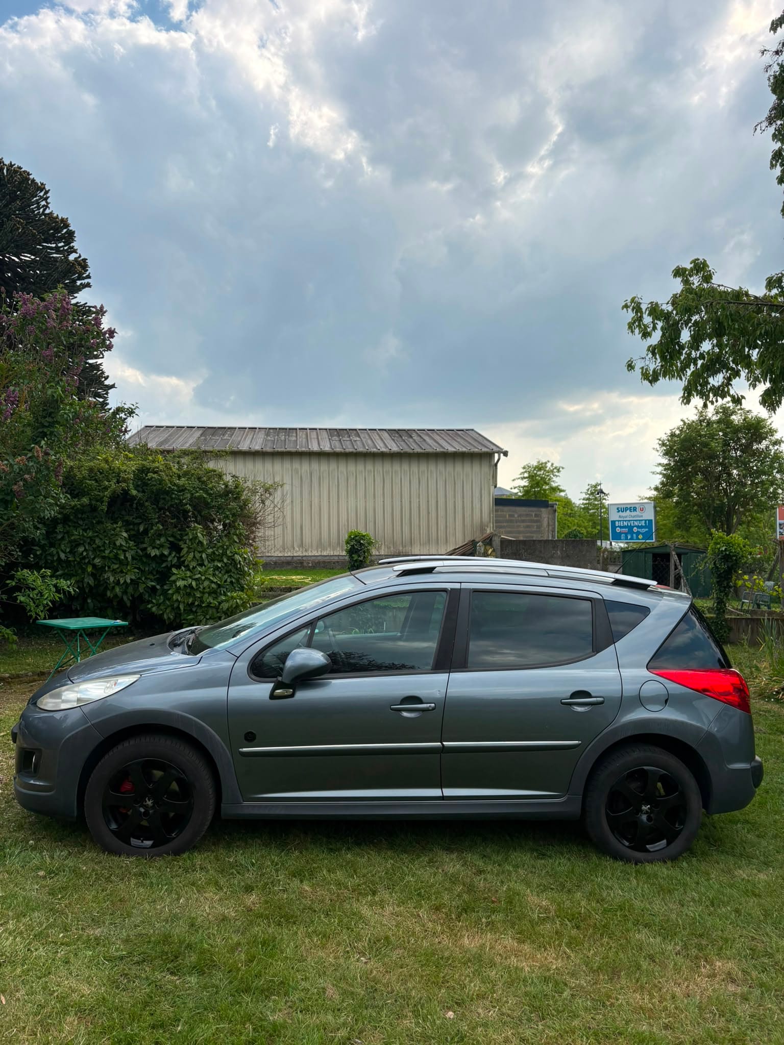Peugeot 207 SW con Aire acondicionado