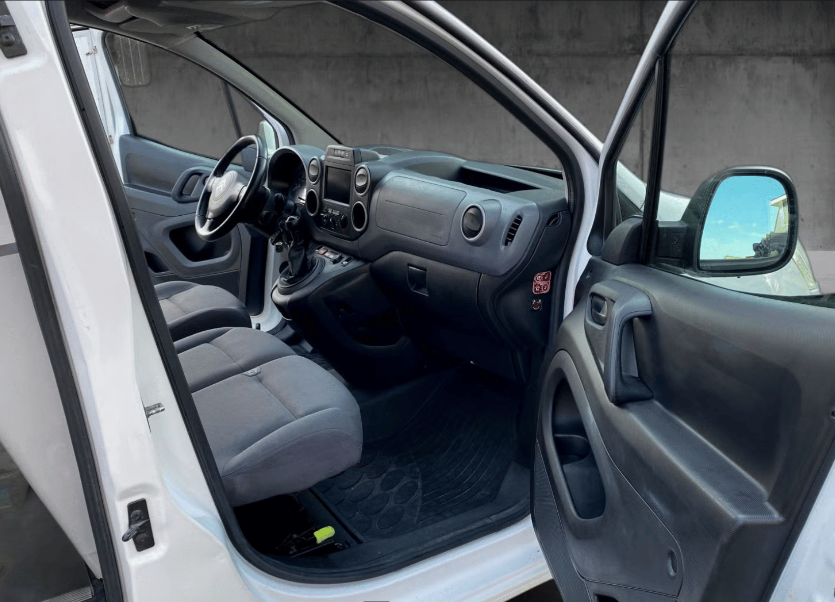 Citroen Berlingo med Bluetooth audio